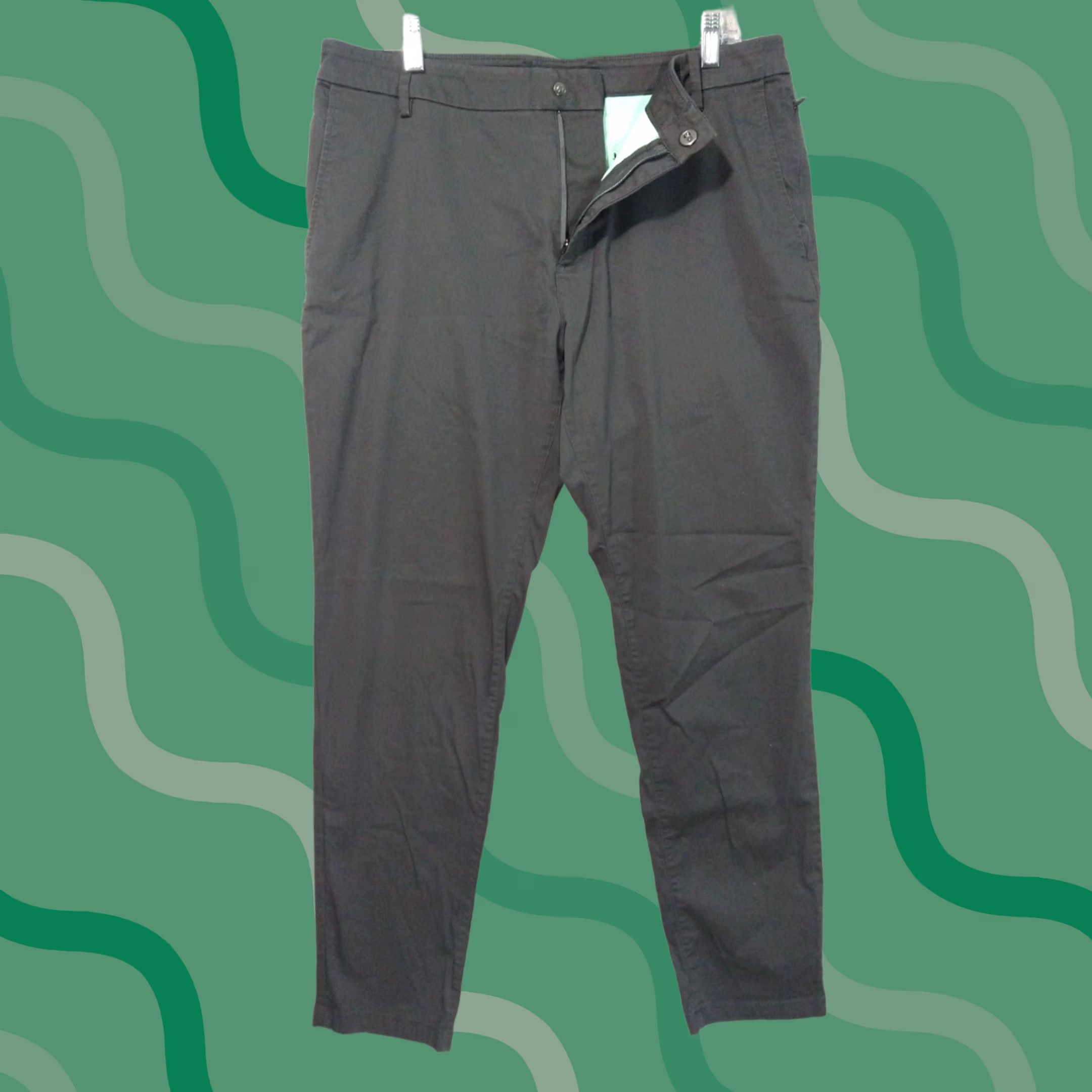 Vintage Birddogs Pants Mens 36x32 Gray Chino Performance Tech Breathing Moisture Wicking Pockets Quick Dry Stretch Regular Tapered Casual Vintage No Size US 36 / EU 52 - 1 Thumbnail