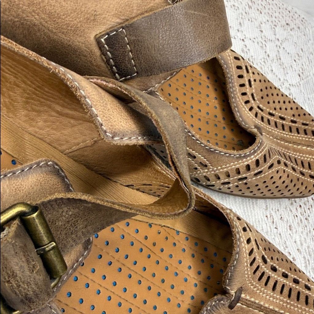 The Unbranded Brand Pikolonos Gandia 8964 perforated Mary Jane leather shoes 11 Size US 11 / IT 41 - 4 Thumbnail