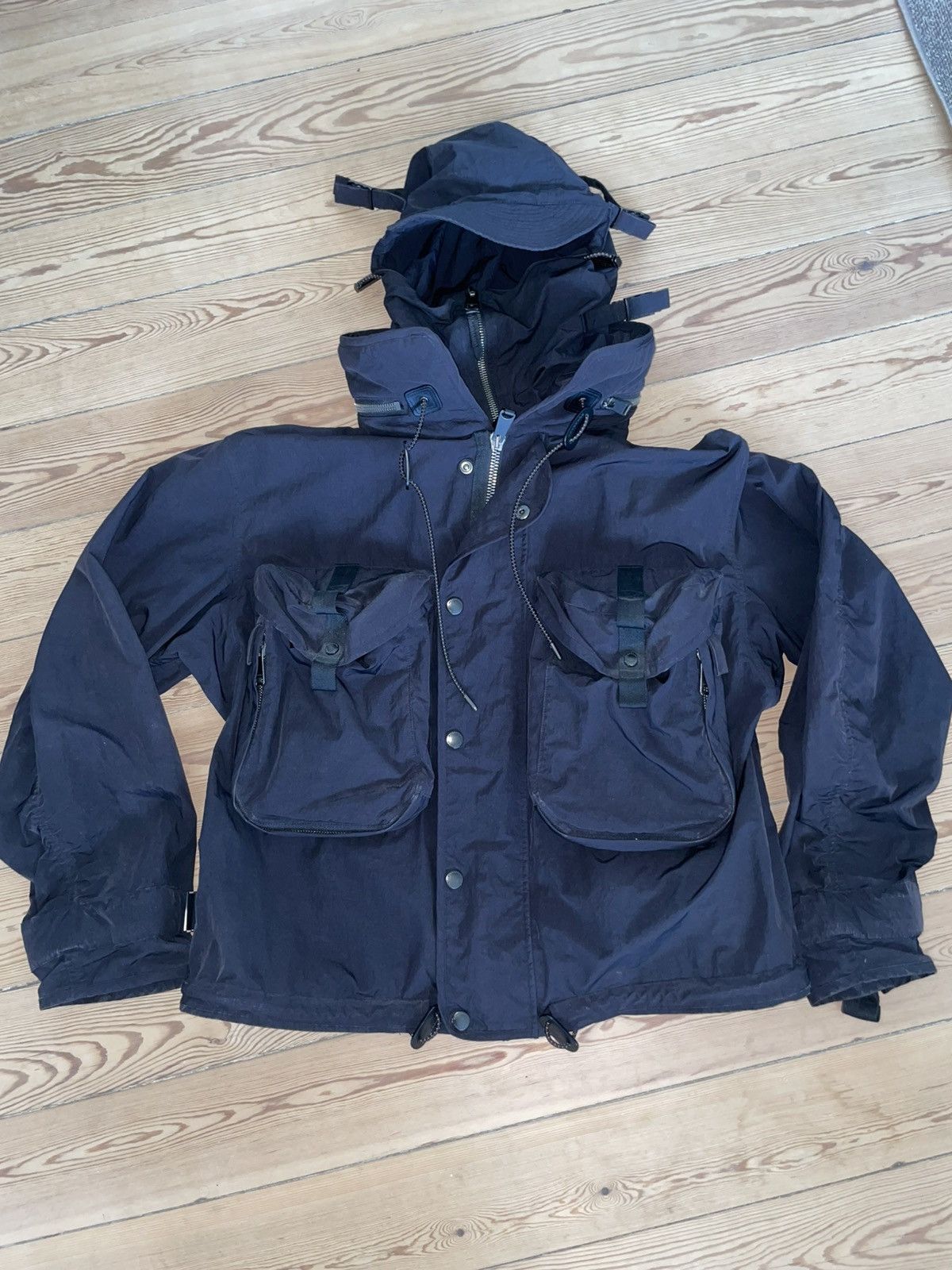 Burberry Burberry Archive Jacket with attacheable vest Size US L / EU 52-54 / 3 - 2 Thumbnail