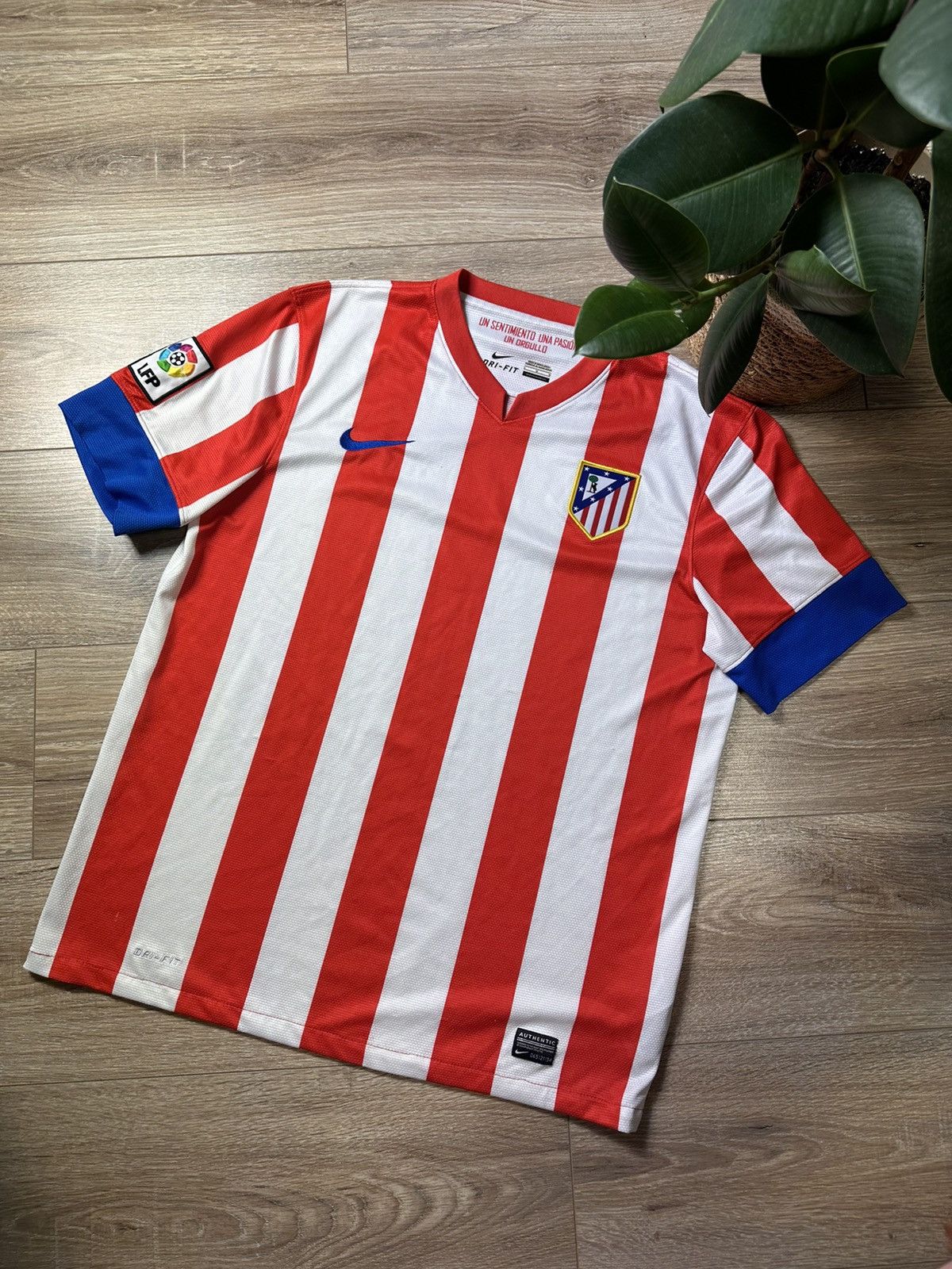 Pre-owned Fifa World Cup X Nike Atletico Madrid 2012-2013 Football Shirt Soccer Jersey Nike In Red/white