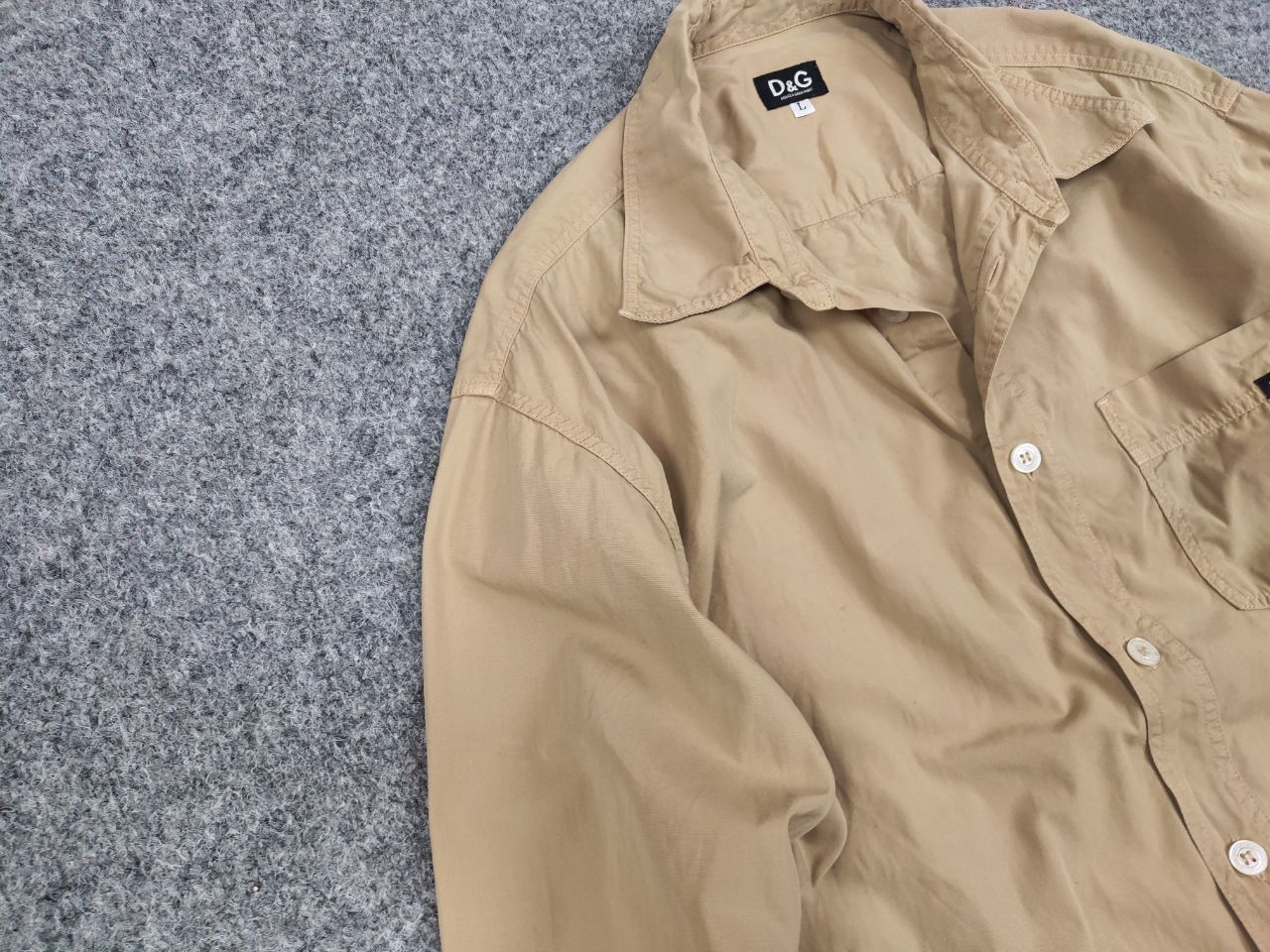Dolce & Gabbana Vintage Dolce & Gabbana Logo Beige Cotton Button Shirt Size US L / EU 52-54 / 3 - 7 Thumbnail