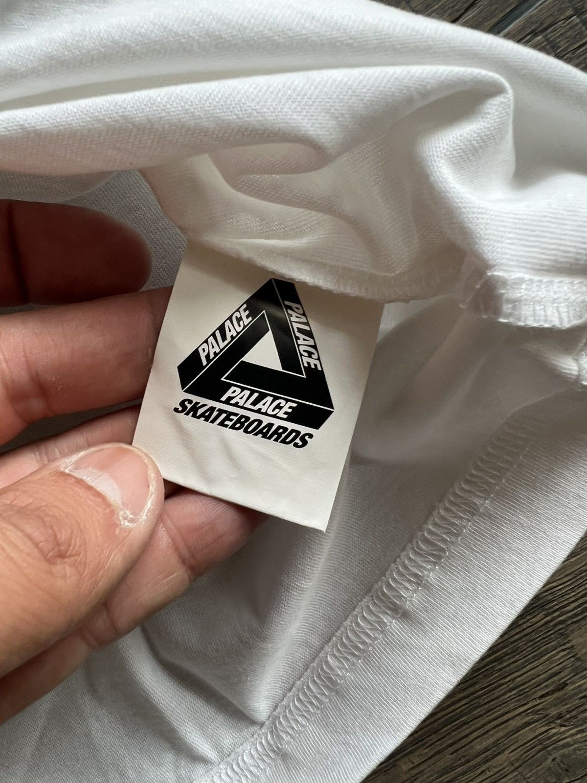 Palace Palace Bell man tee Size US L / EU 52-54 / 3 - 3 Thumbnail