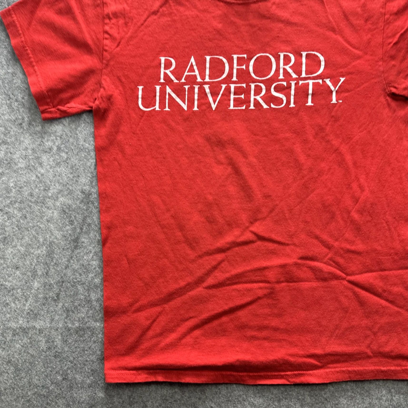 Gildan Radford University Shirt Gildan Heavy Cotton Mens Small Red College Tee Size US S / EU 44-46 / 1 - 6 Thumbnail