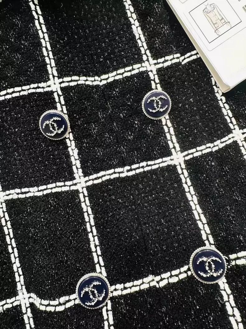 Chanel Chanel Roof series black and white checkered coat Size XXS / US 00 / IT 34 - 3 Thumbnail