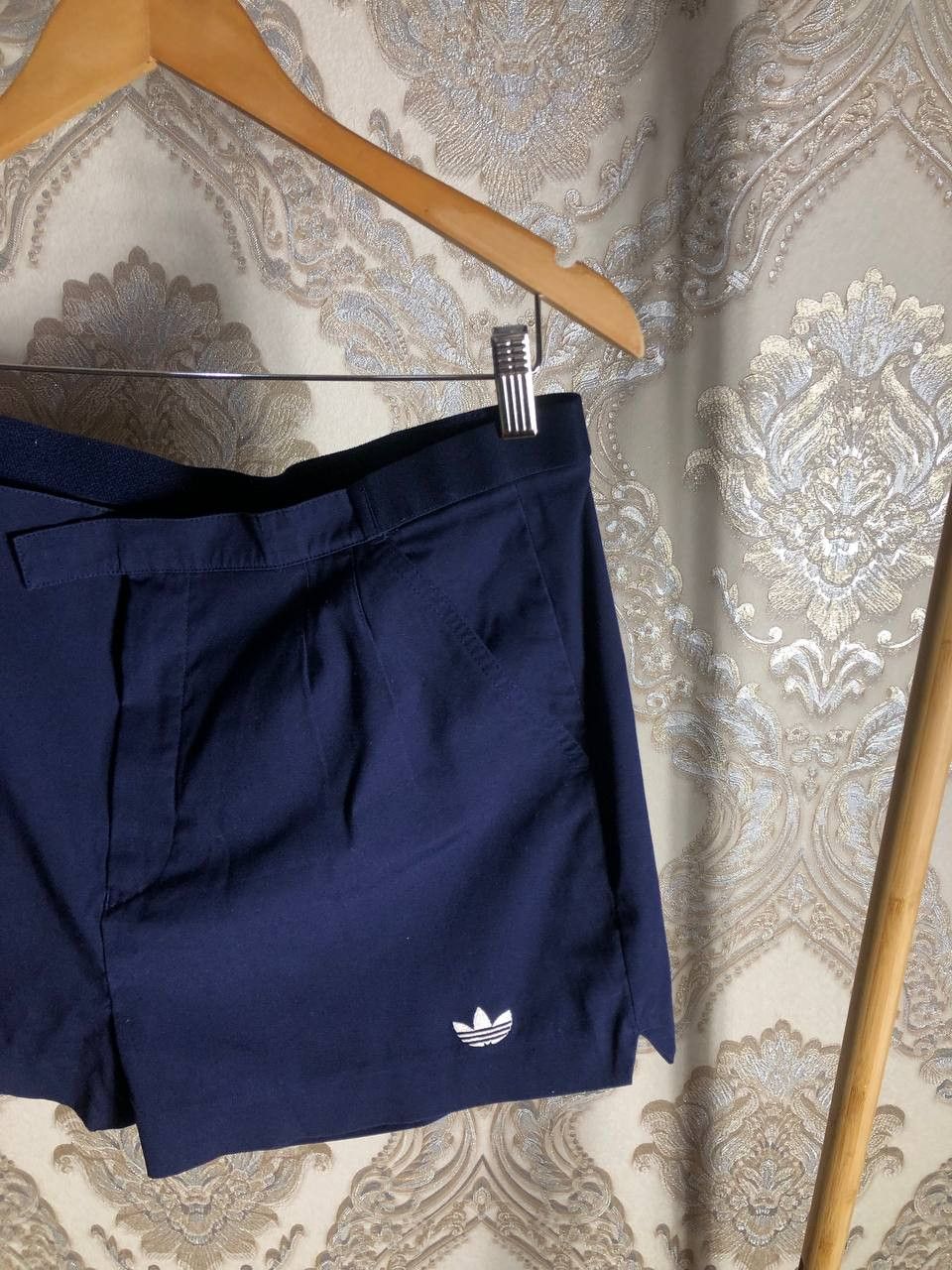 Adidas Vintage Adidas Original Equipment Retro Shorts Y2K 90s Size US 34 / EU 50 - 2 Thumbnail