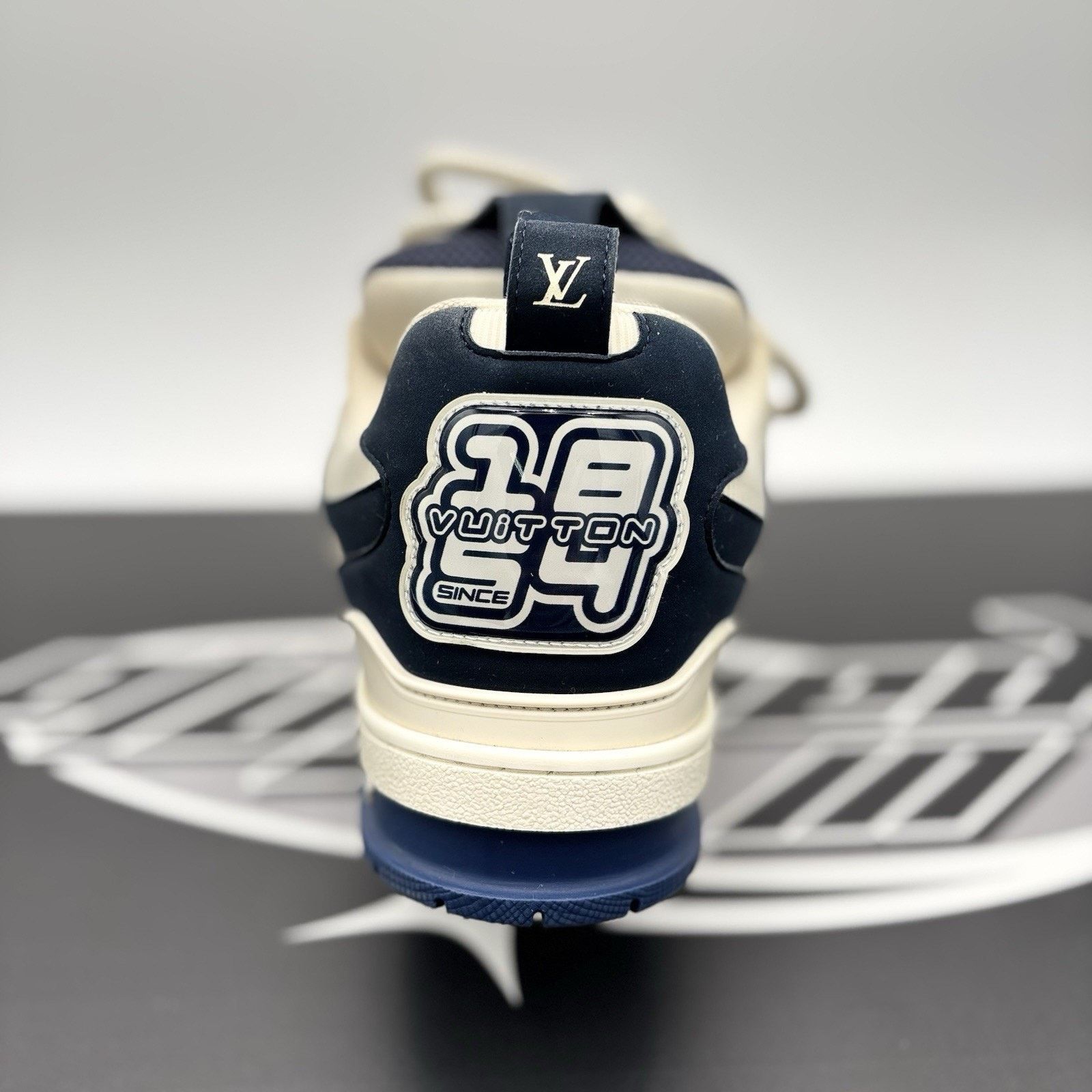Louis Vuitton Louis Vuitton Skate ' Marine ' | GREAT CONDITION! Size US 9.5 / EU 42-43 - 12 Thumbnail