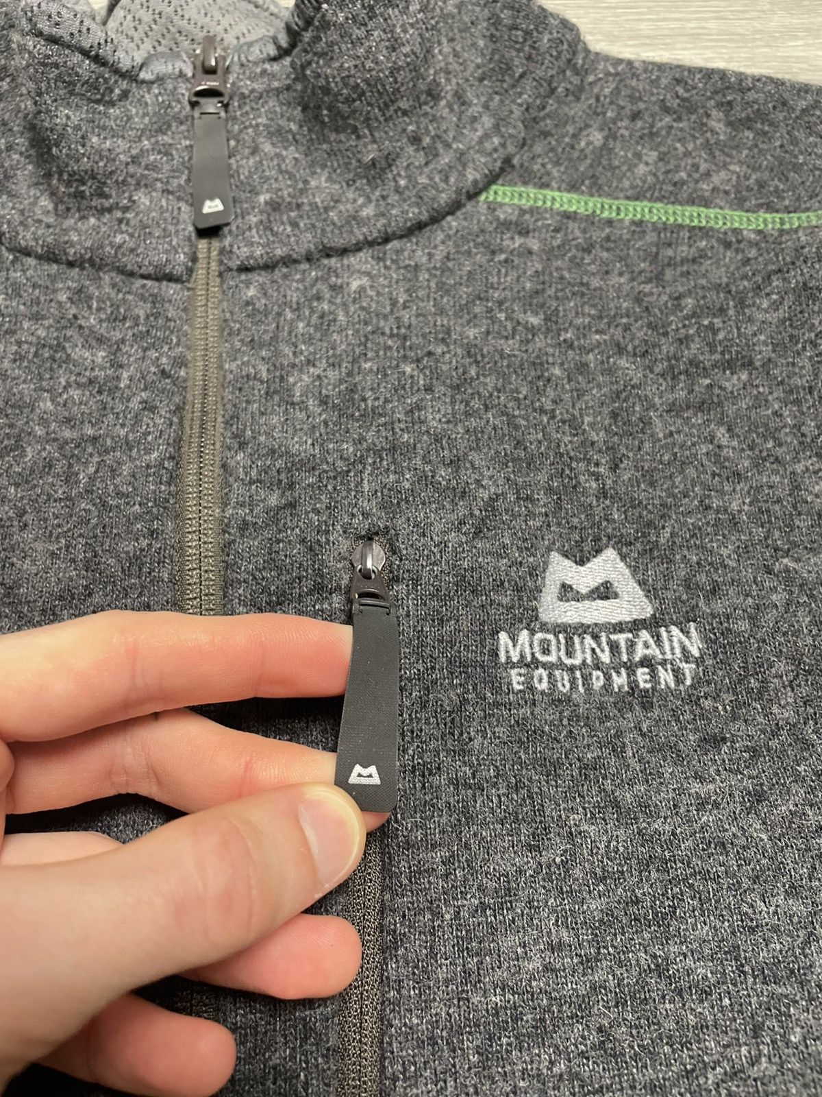 Mountain Equipment Vintage Mountain Equipment Men's Chamonix Half Zip Sweater Size US L / EU 52-54 / 3 - 7 Thumbnail