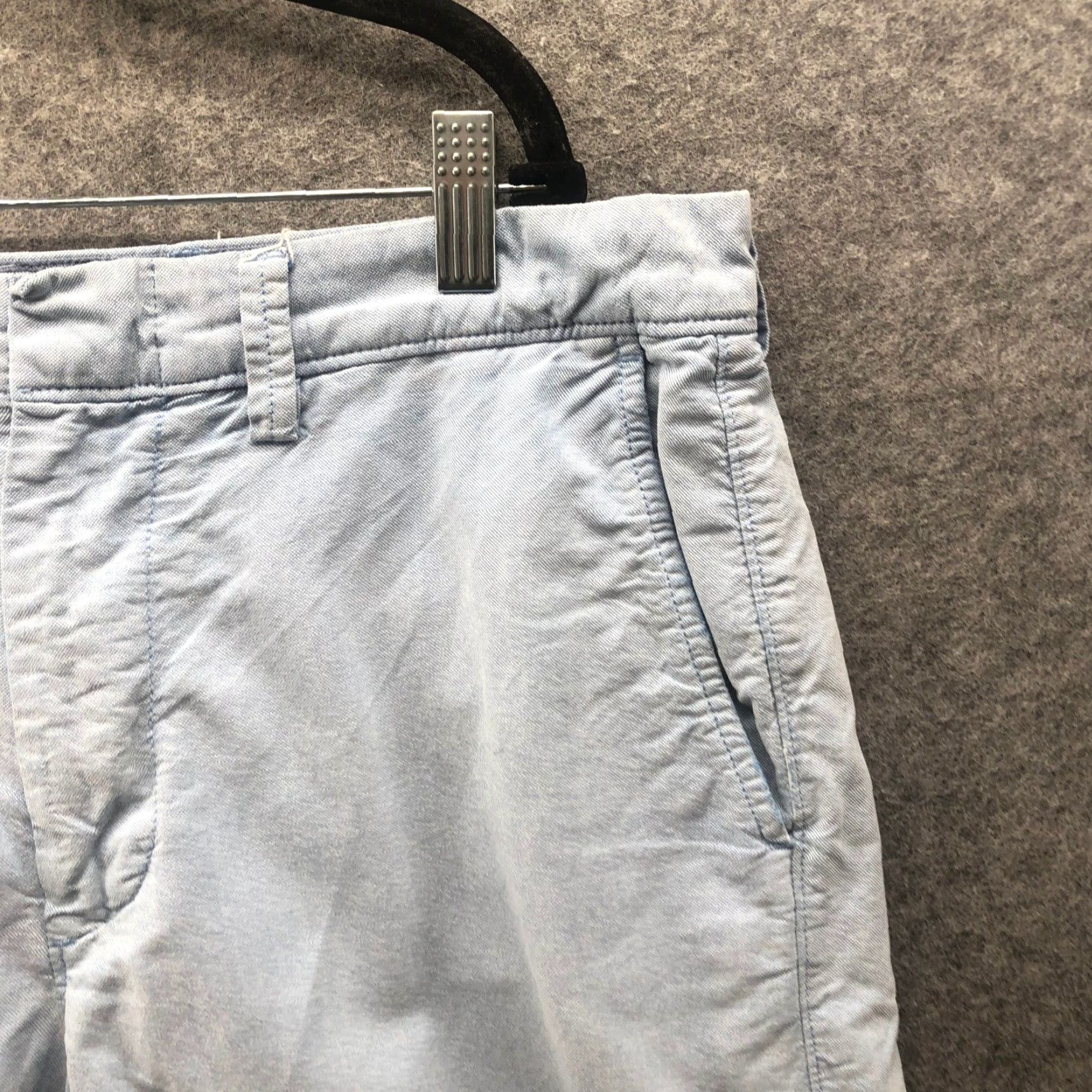 J.Crew J. Crew Chino Shorts Mens 32 Light Blue Cotton Flat Front 10.5" Lightweight Flat Front Pocket Back Button-Through Size US 32 / EU 48 - 5 Thumbnail