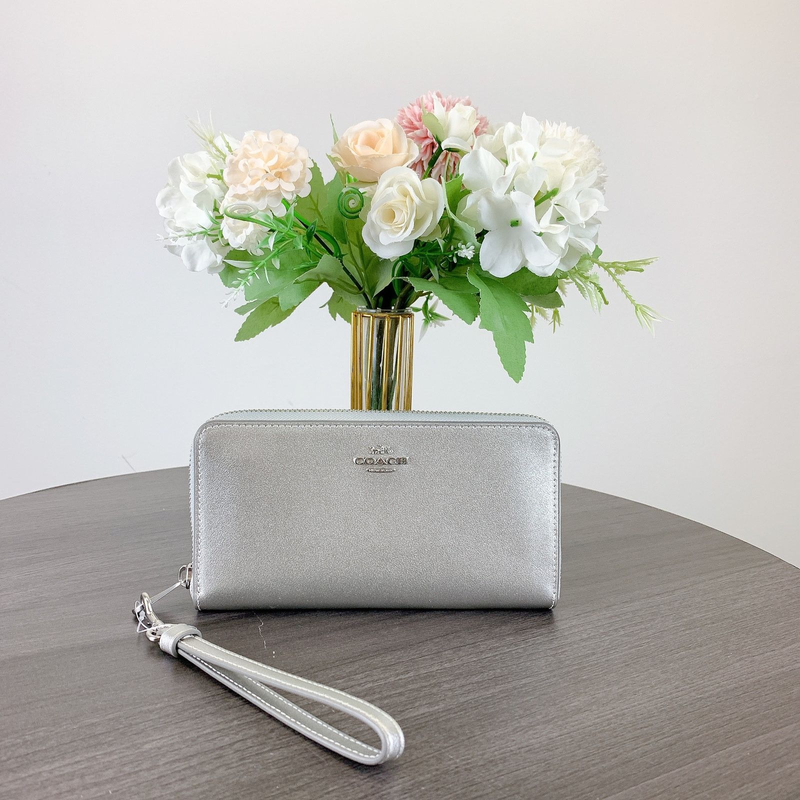 Coach Coach CY238 Coach Long Zip Around Wallet Strap LIGHT SILVER Size ONE SIZE - 2 Thumbnail