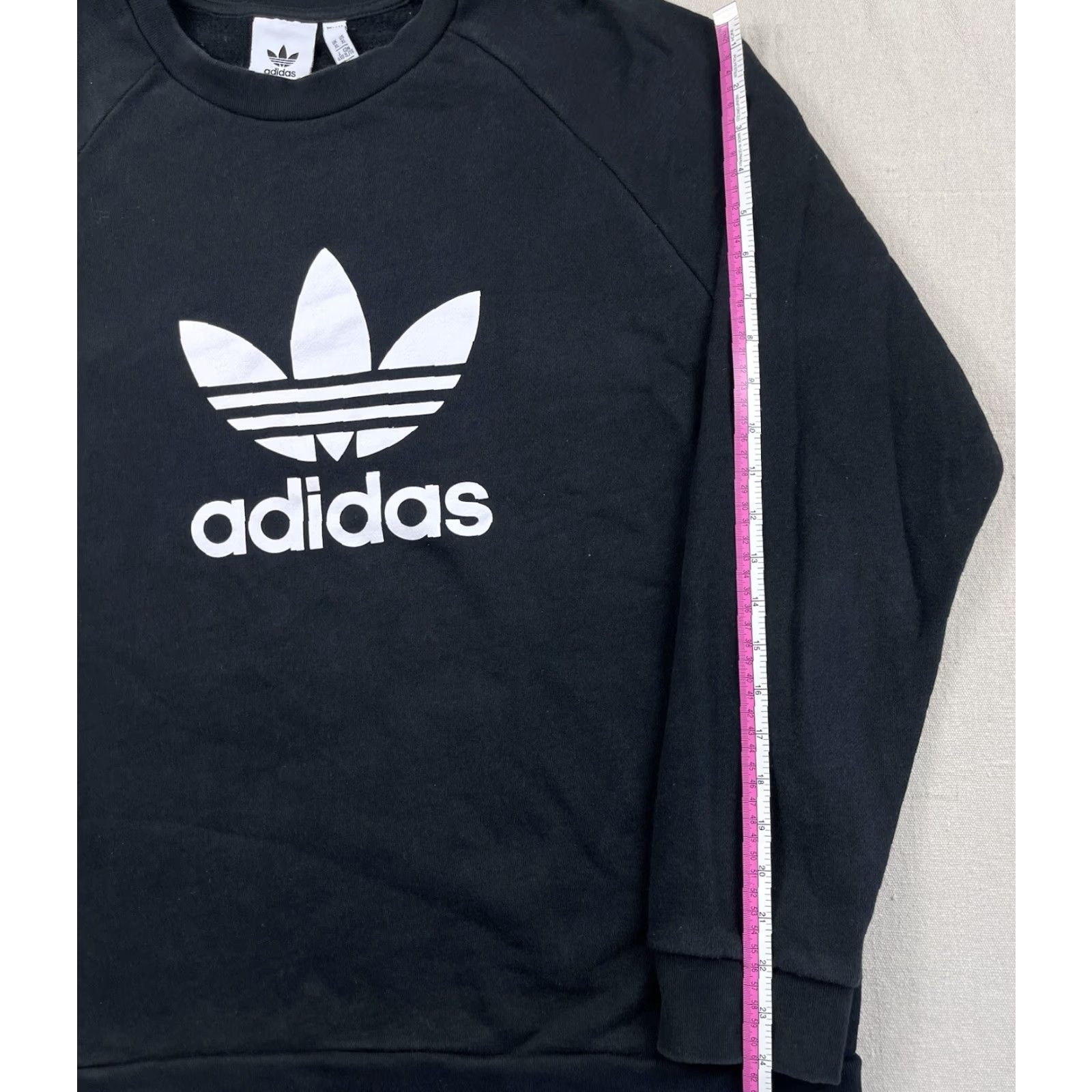 Adidas Adidas Crewneck Sweatshirt XL White Graphic Pullover Outdoor Sports Mens Size US XL / EU 56 / 4 - 5 Thumbnail