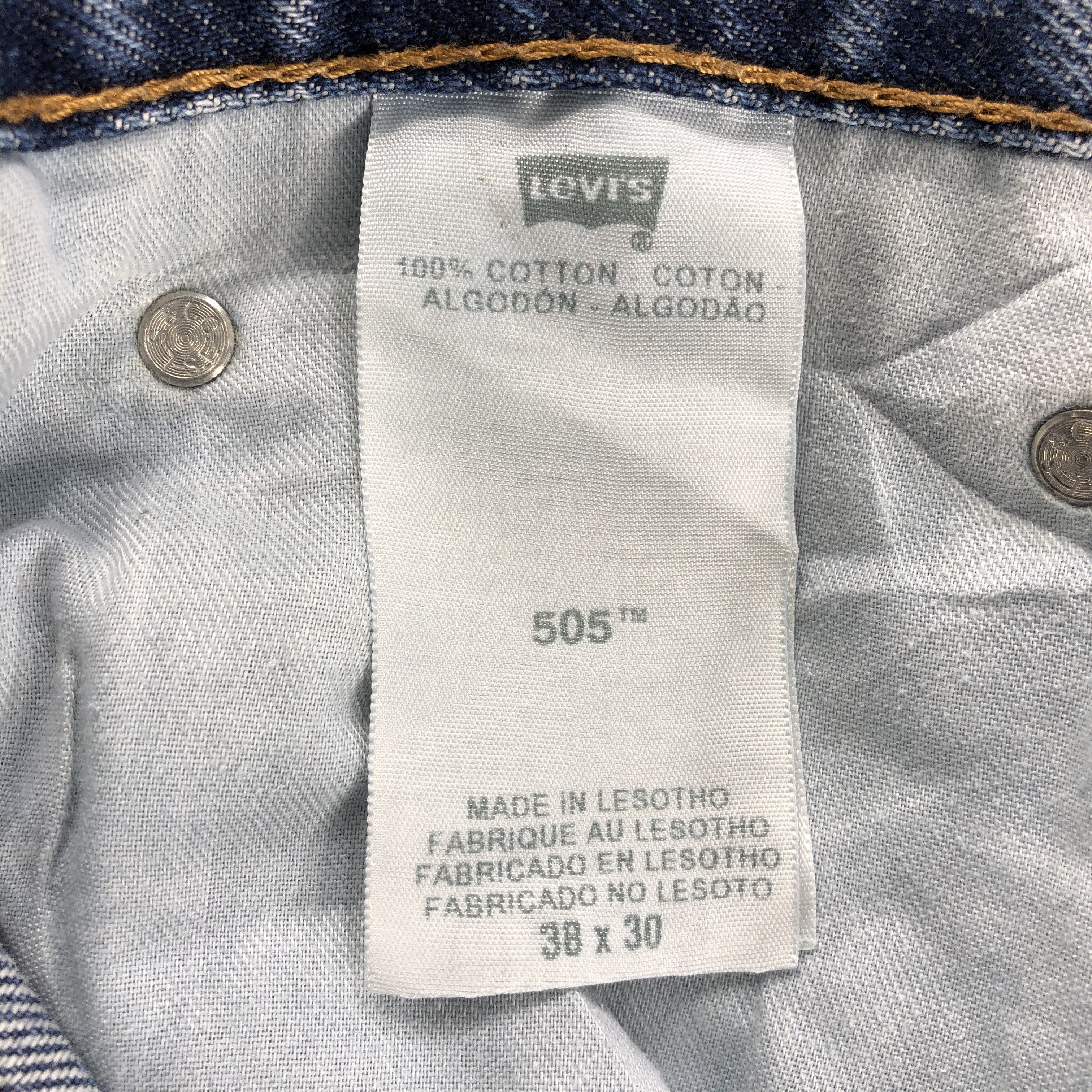 Levi's Vintage Blue Wash Levis 505 Jeans-J1542 Size US 38 / EU 54 - 12 Thumbnail