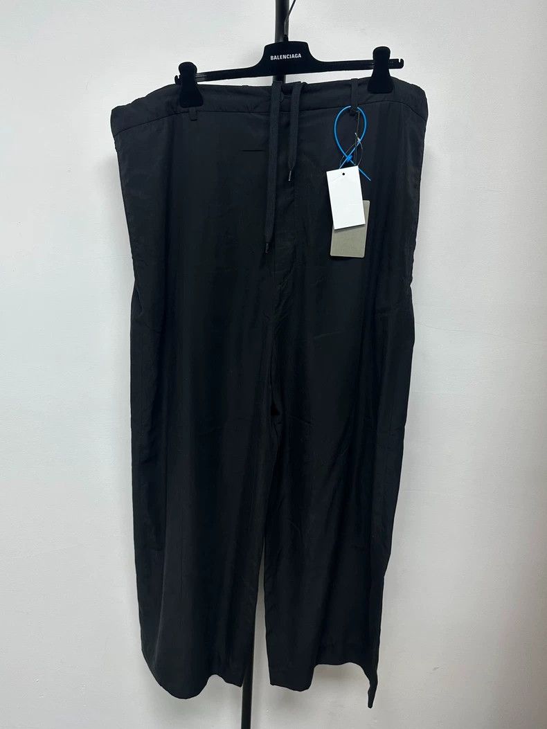 Balenciaga Balenciaga size S Solid high-waisted slacks with loose lace Size US 27 - 1 Thumbnail