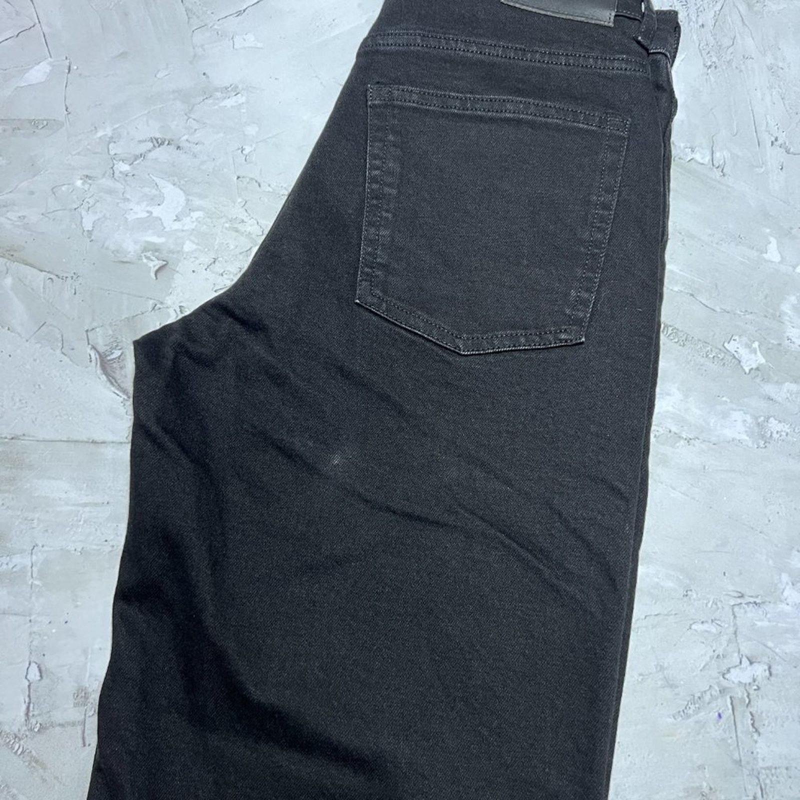 Everlane Everlane Way High Straight Jean Black Size 30 Size 30" / US 8 / IT 44 - 5 Thumbnail