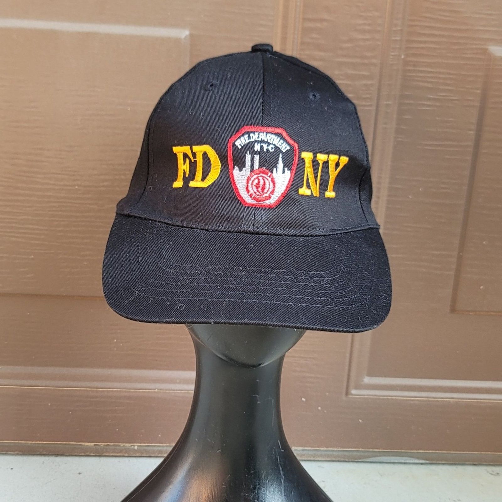 The Unbranded Brand Vtg New York Fire Department Hat Size ONE SIZE - 1 Thumbnail