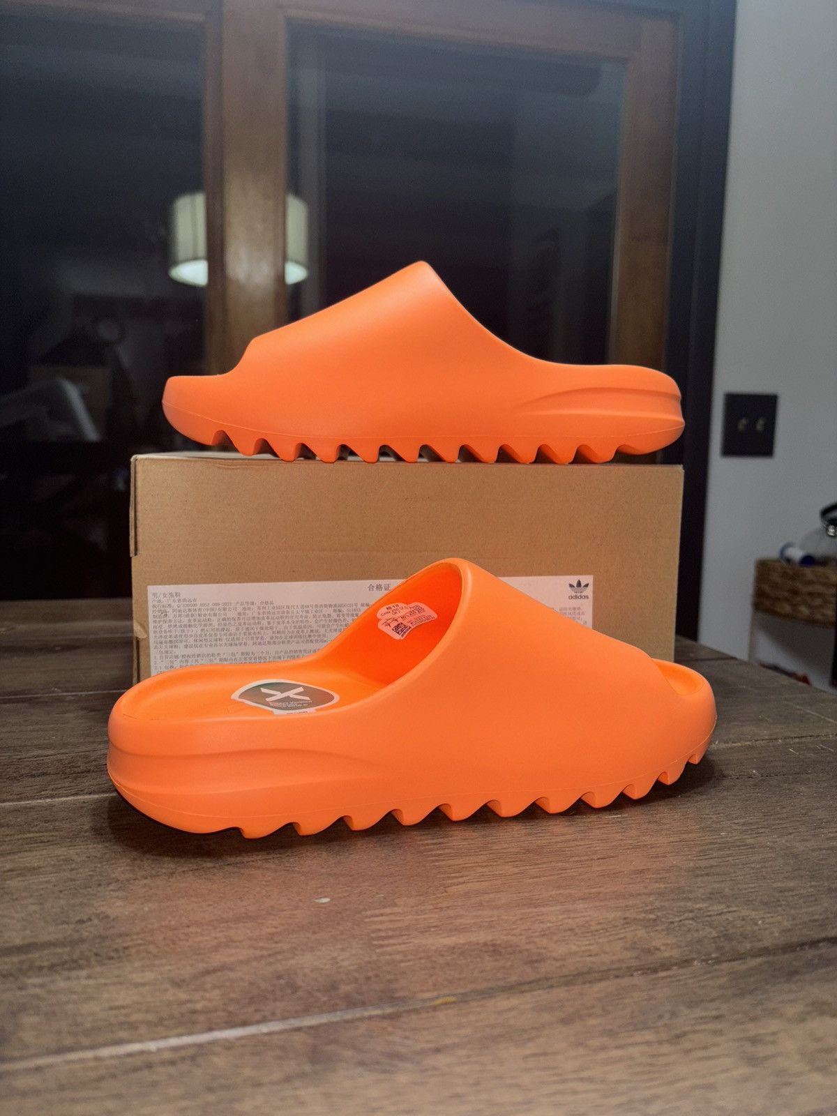 Adidas Adidas Yeezy slide Enflame Orange Size US 7 / EU 40 - 2 Thumbnail
