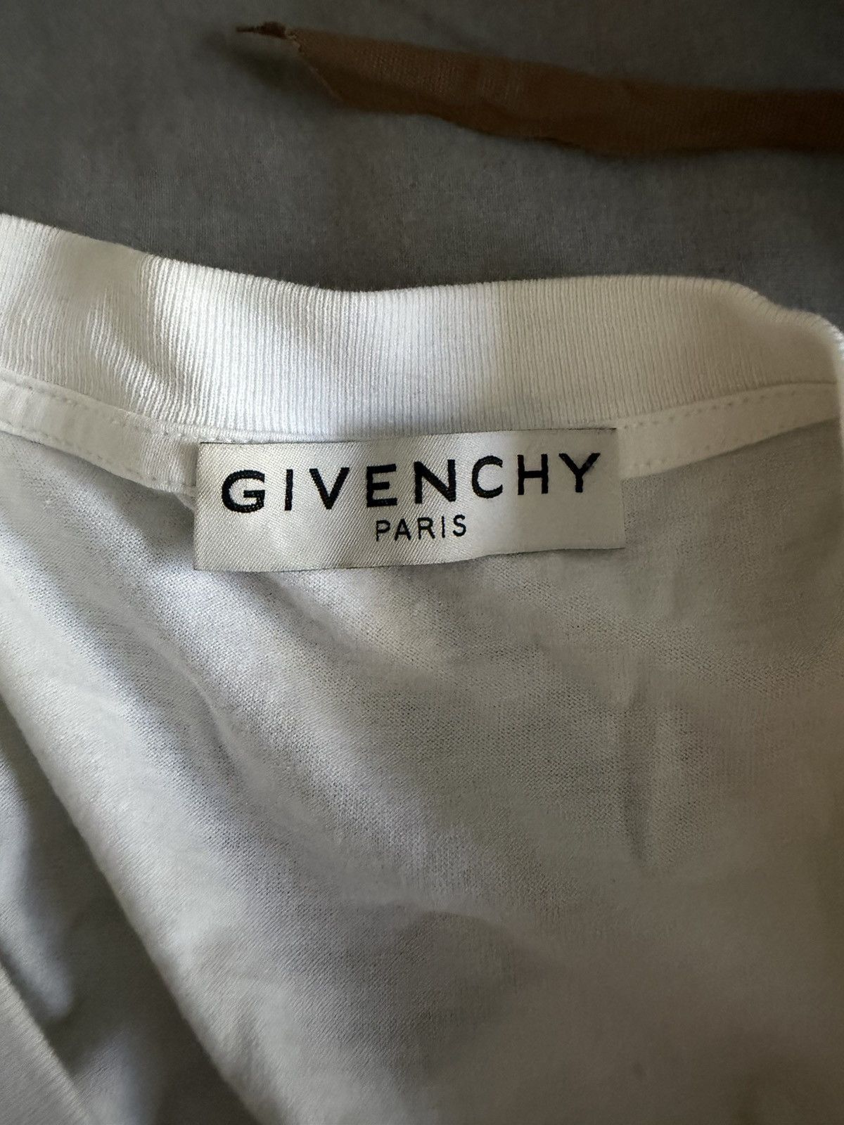 Givenchy Givenchy t shirt Size US L / EU 52-54 / 3 - 6 Thumbnail