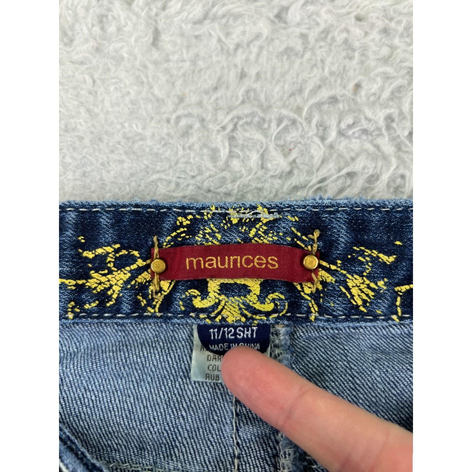 Vintage Maurices Jeans Women 11 Blue Denim Flare Low Distressed Cotton 32x29 Jeans Size 32" / US 10 / IT 46 - 6 Thumbnail
