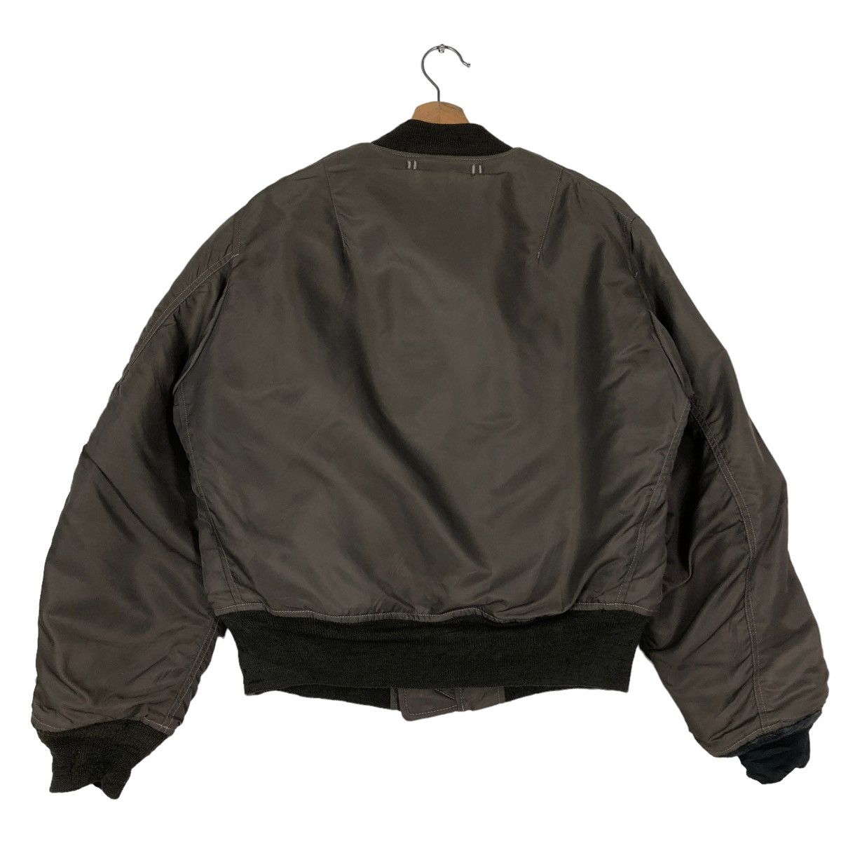 Buzz Rickson's 🔥80’s Vintage Bomber Jacket Riot Aero Medical Pherrow’s Size US S / EU 44-46 / 1 - 10 Thumbnail