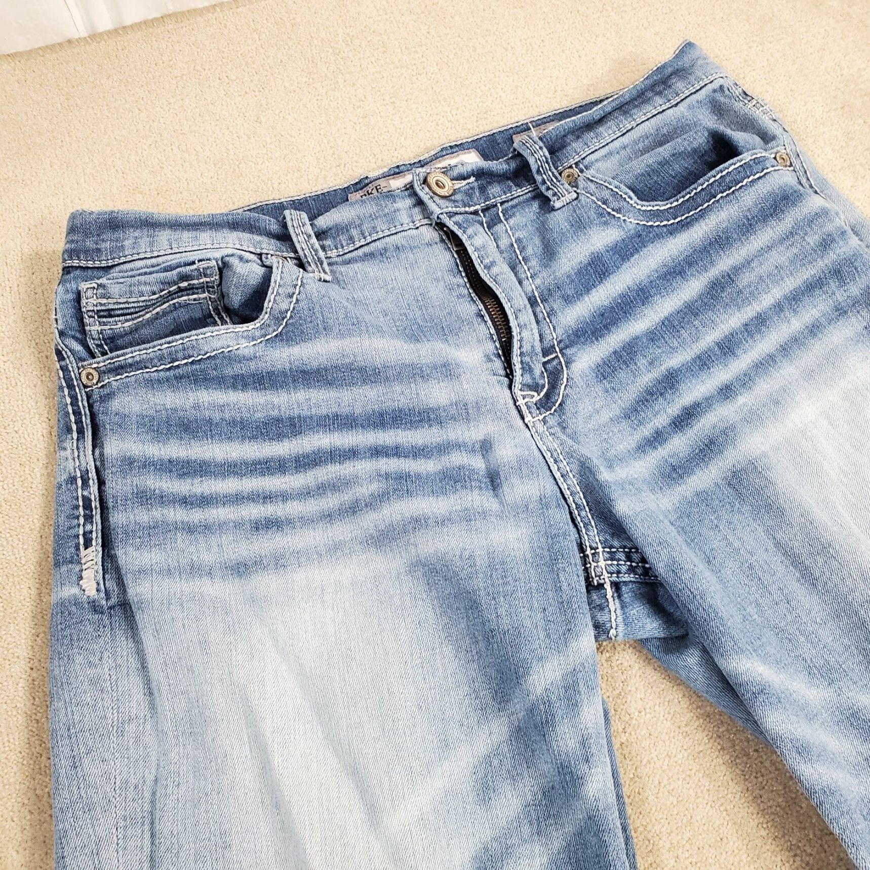 Vintage BKE Jeans Mens 34x29 Blue Seth Straight Leg Buckle Faded Medium Wash Denim * Size US 34 / EU 50 - 2 Thumbnail