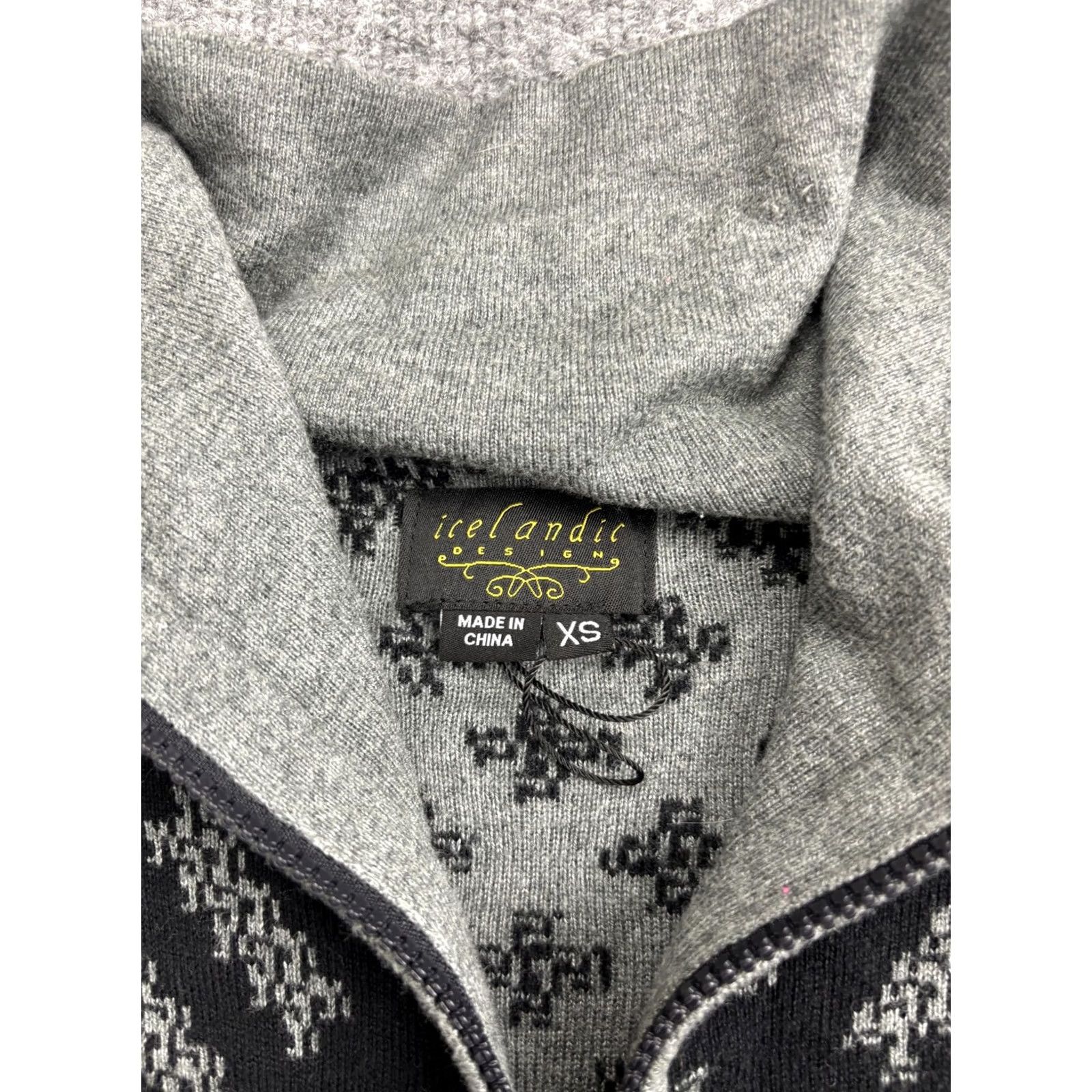 Vintage Icelandic Design Sweater Womens XS Black Geometric Full Zip Mock Neck Knit Size XS / US 0-2 / IT 36-38 - 2 Thumbnail