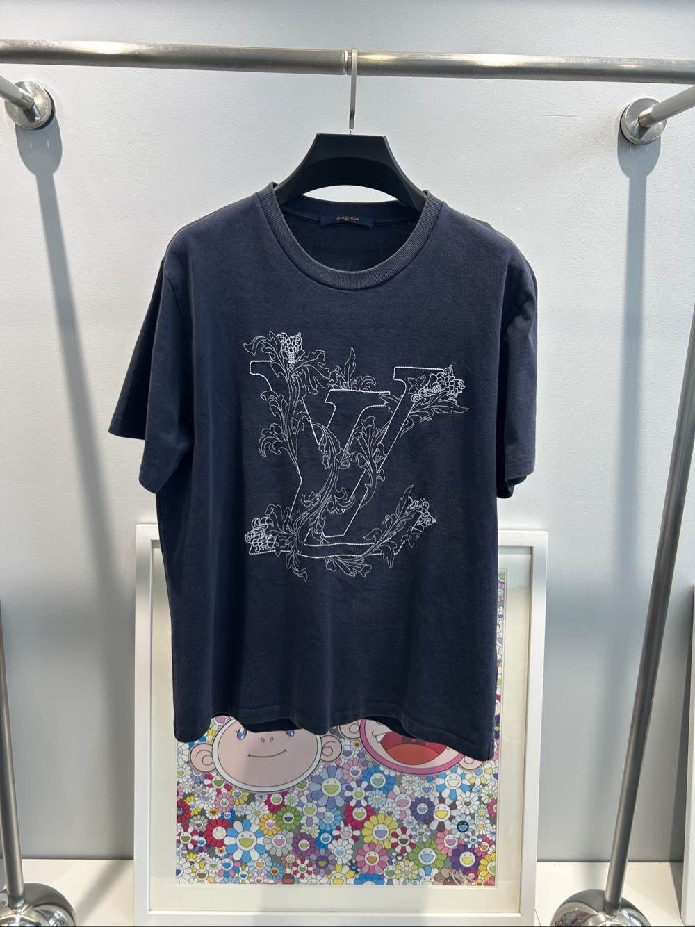 Louis Vuitton Louis Vuitton Floral Embroidery T-Shirt Size XL Size US XL / EU 56 / 4 - 1 Thumbnail