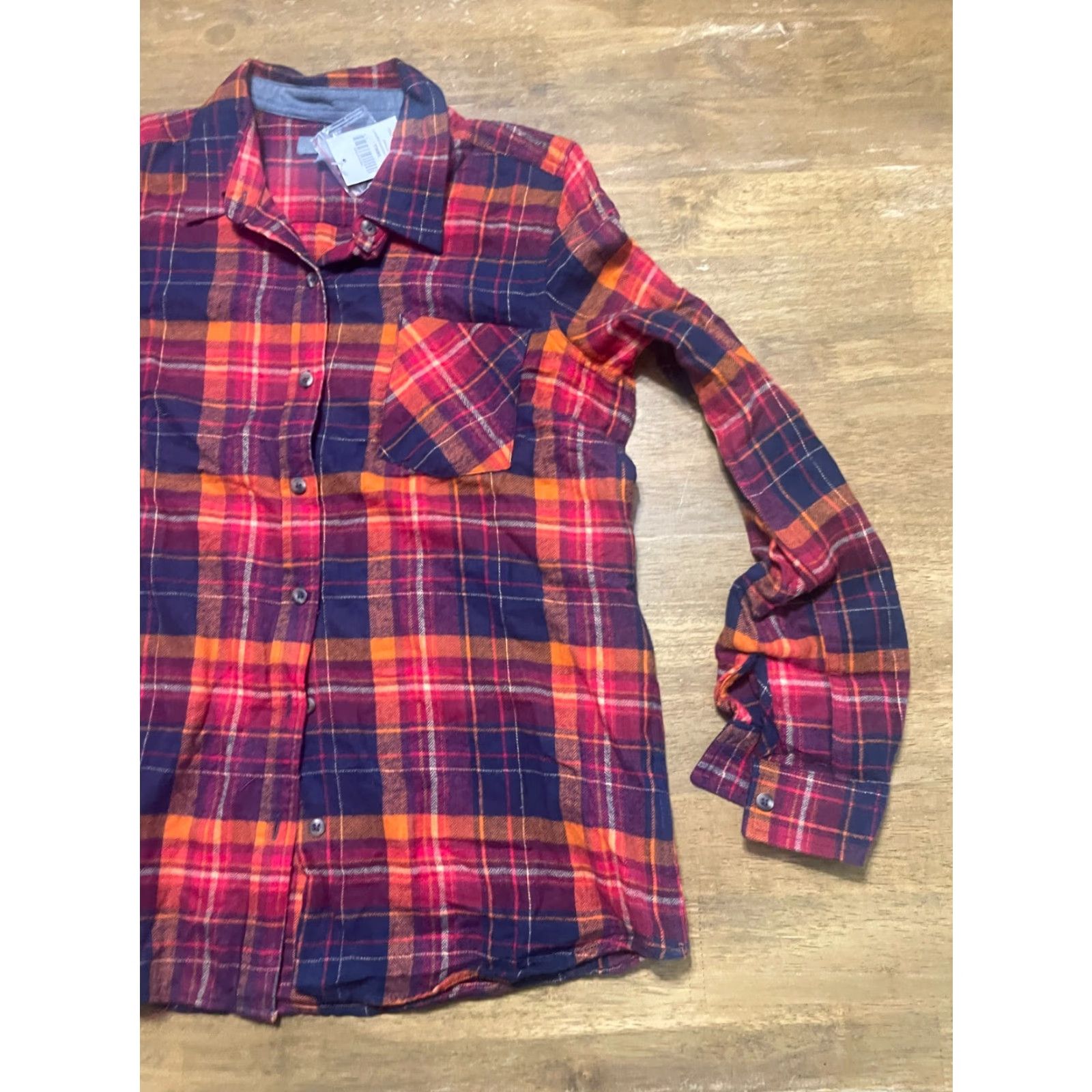 Vintage VINTAGE? No. Naturals Reflections Shirt, Women's Size Small, Red Blue, Plaid, Button Up Size S / US 4 / IT 40 - 4 Thumbnail