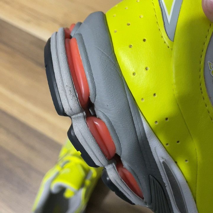 New Balance New Balance ‘Sulphur Yellow’ Size US 9 / EU 42 - 7 Thumbnail