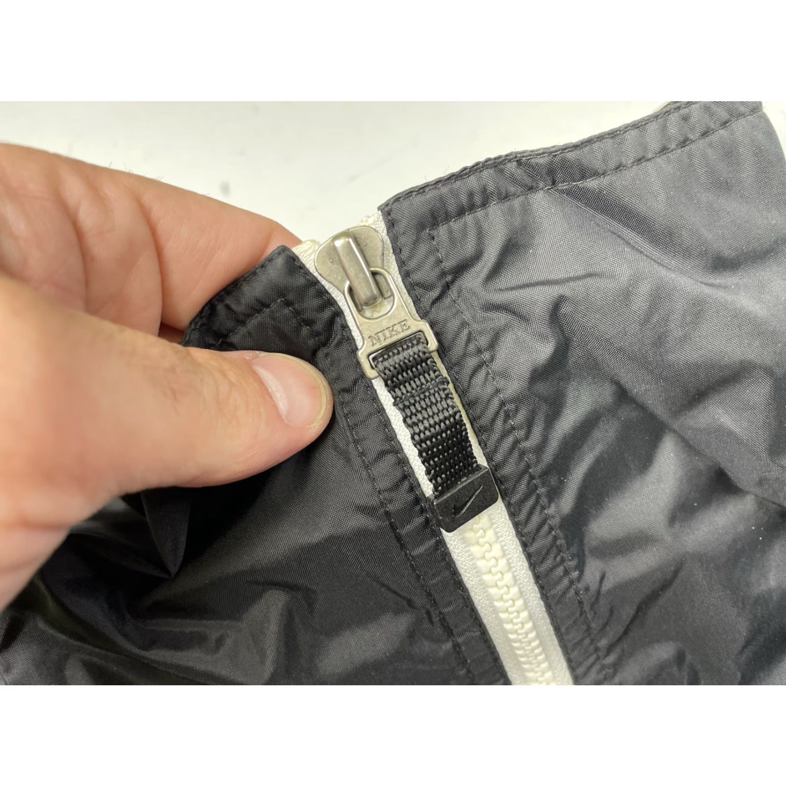 Nike Vintage Nike Black Windbreaker Anorak Pullover Size Large User: Vintage Nike Black Windbreaker Anorak Pullover Size Large Size US L / EU 52-54 / 3 - 4 Thumbnail
