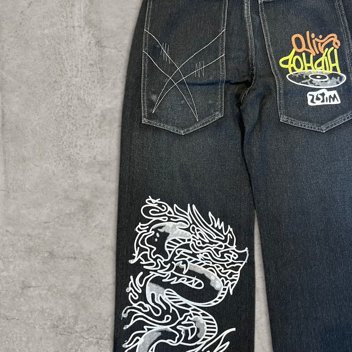 Japanese Brand Cool wide skater Japanese style jeans in faded black. Size M Size US 32 / EU 48 - 2 Thumbnail