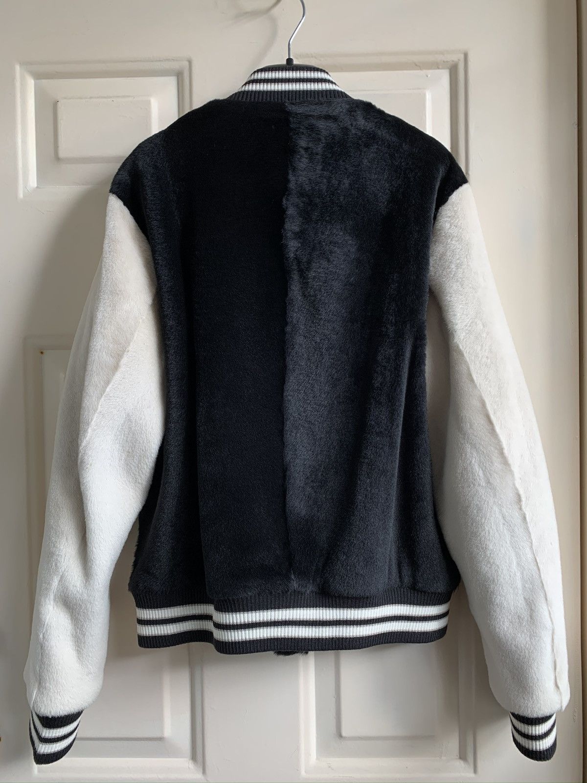 Saint Laurent Paris Shearling Teddy Jacket in Black / Off-white Size US L / EU 52-54 / 3 - 2 Thumbnail