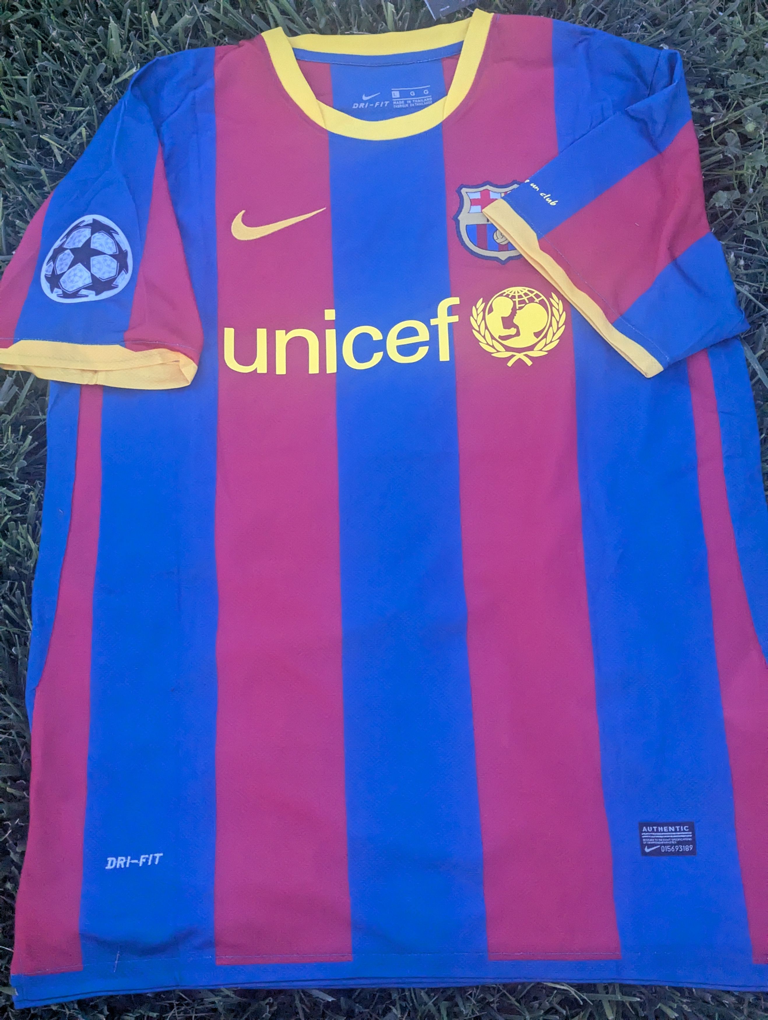 Nike Messi #10 10/11 Nike jersey "Barcelona 🐐" Size US L / EU 52-54 / 3 - 1 Thumbnail