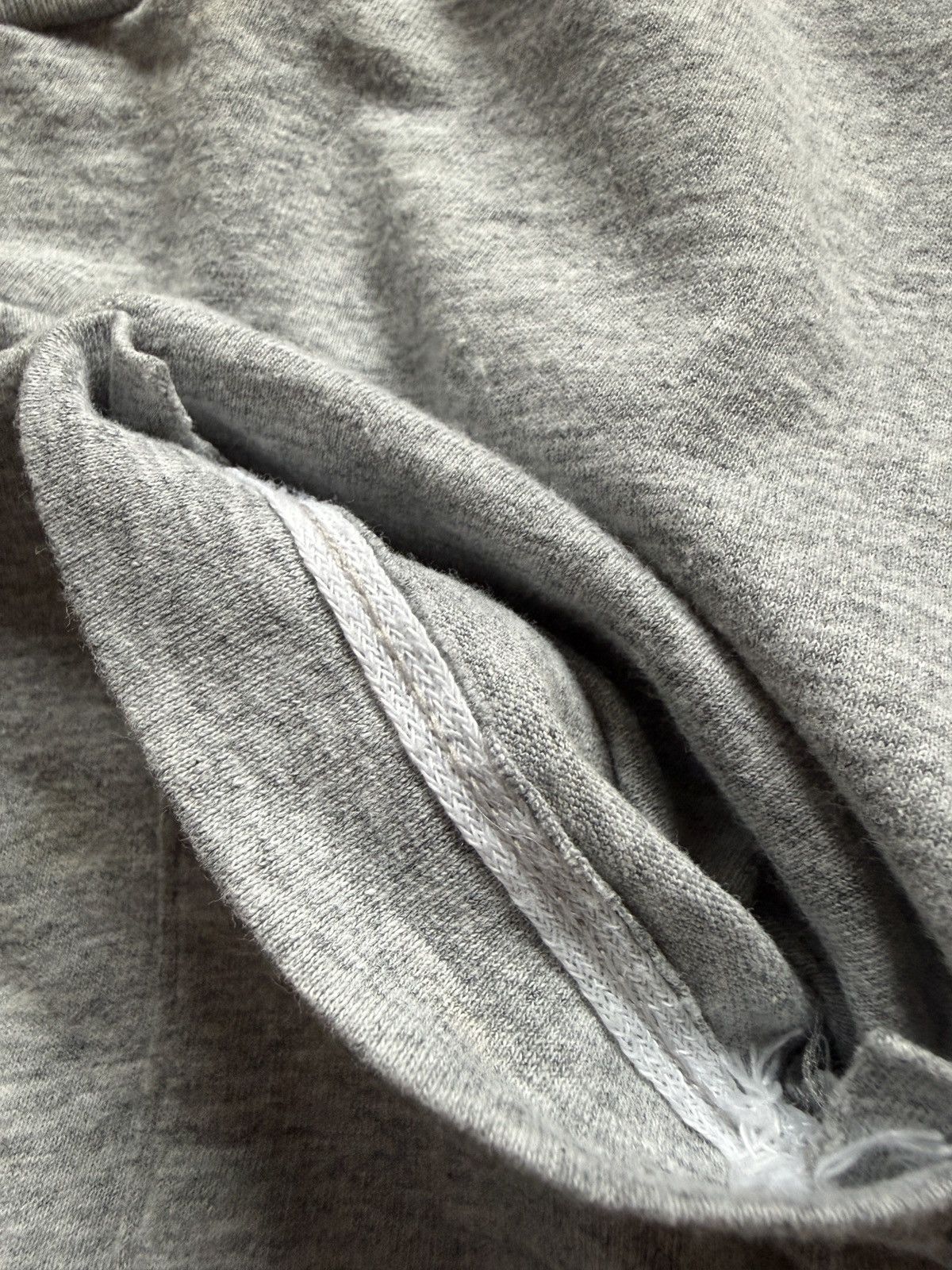 Vintage Vintage Fruit of the Loom Blank Gray Selvedge Pocket Tee Size US XXL / EU 58 / 5 - 5 Thumbnail