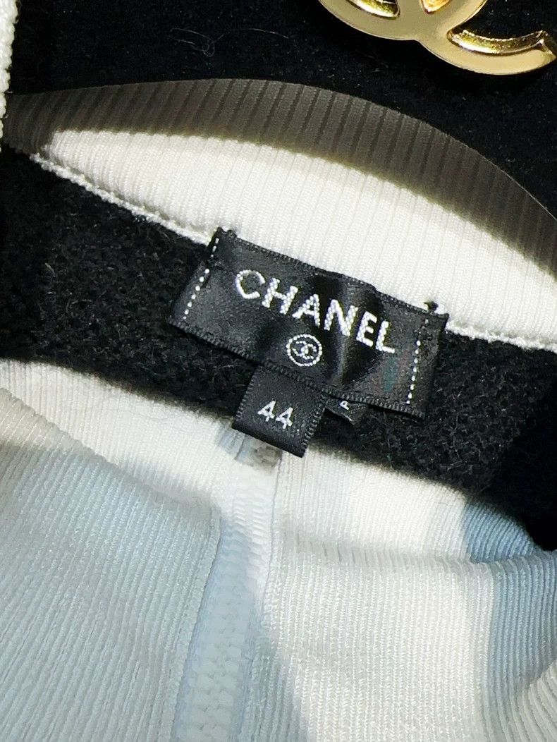Chanel Chanel Ski series black and white lapel long-sleeved knitt Size M / US 6-8 / IT 42-44 - 5 Thumbnail