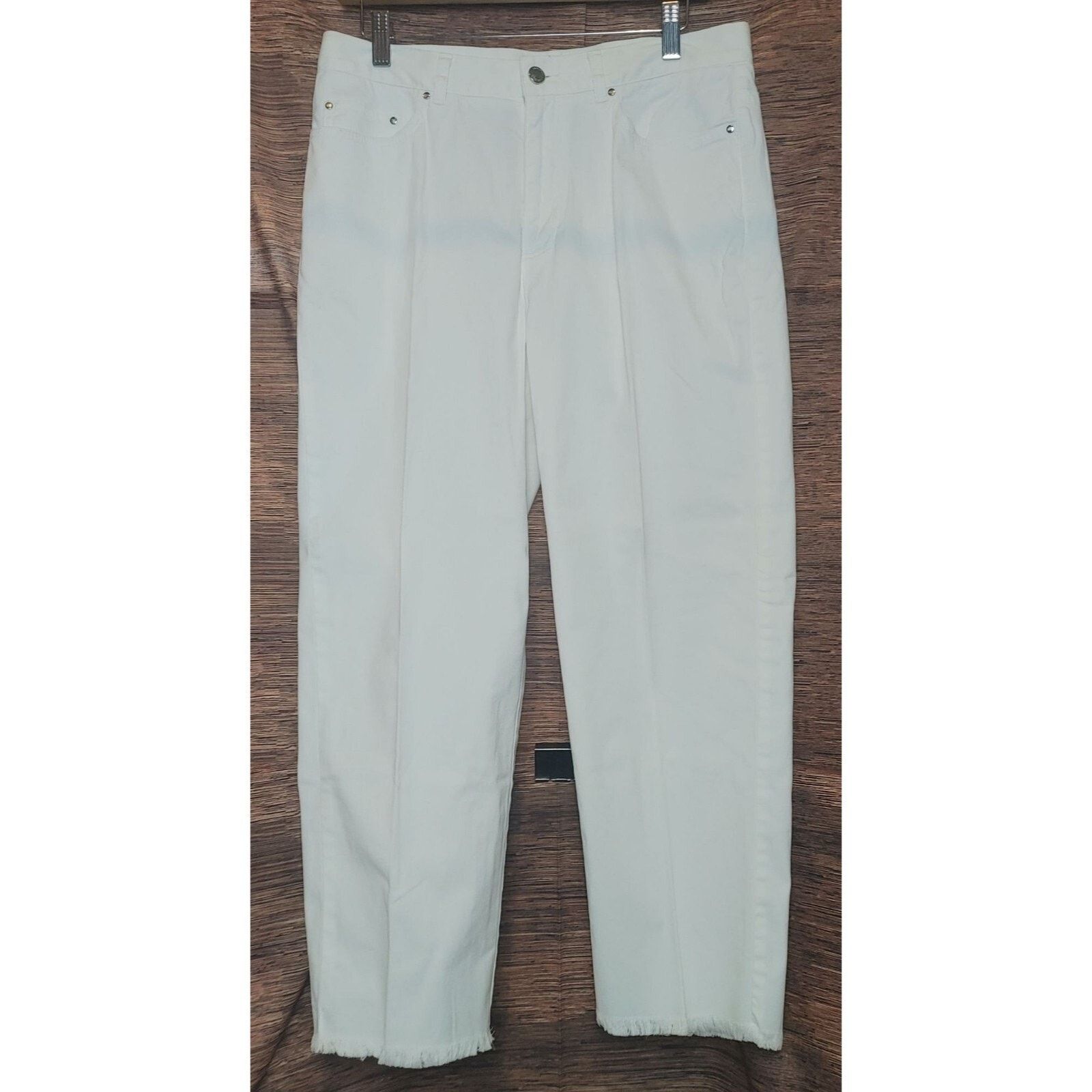 Jones New York Jones NY Signature Women's White Jeans w/Frayed Cuffs 10 Size 32" / US 10 / IT 46 - 1 Thumbnail