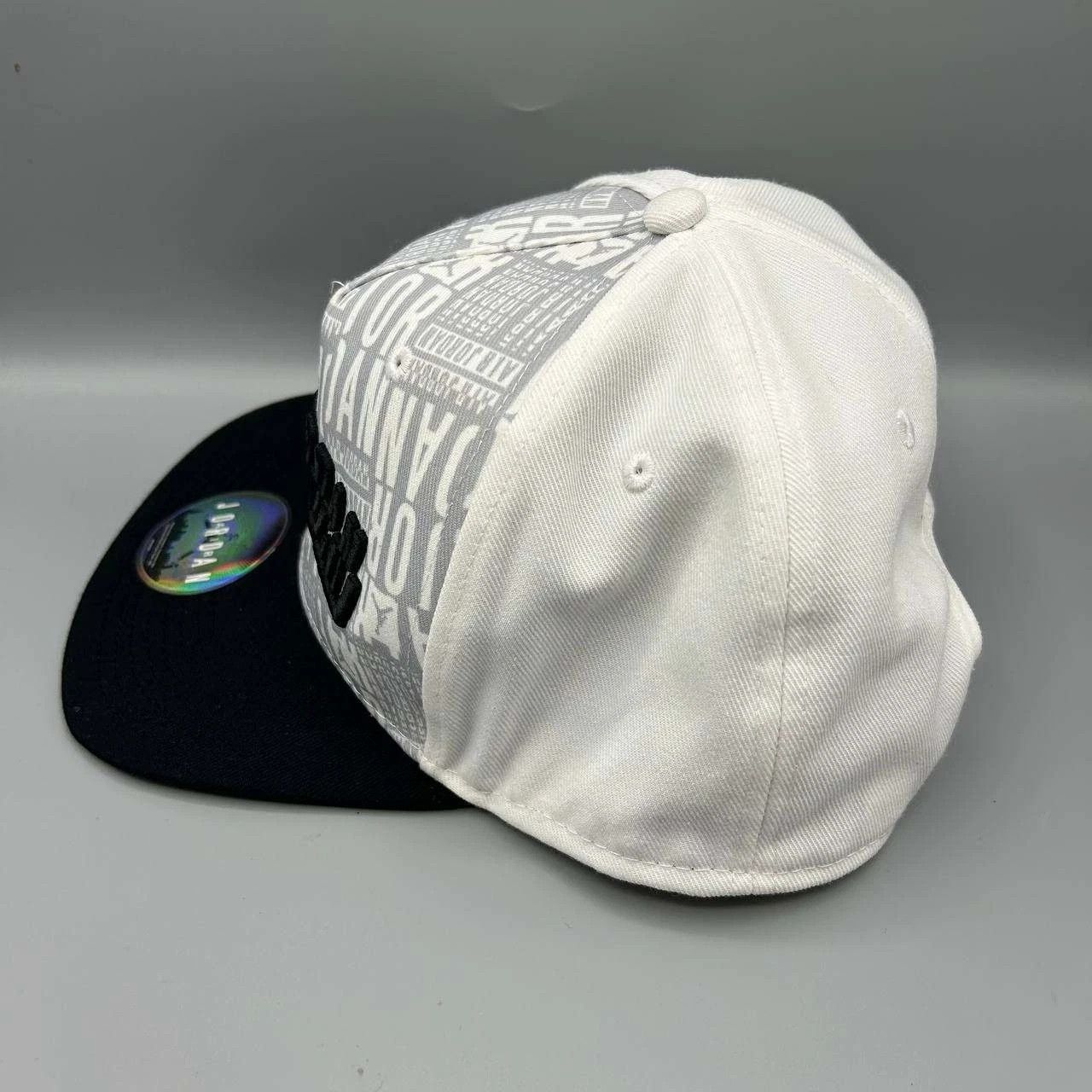 Jordan Brand Air Jordan Hat Men Embroidered Logo Jumpman Snap Back Cap Size ONE SIZE - 7 Thumbnail