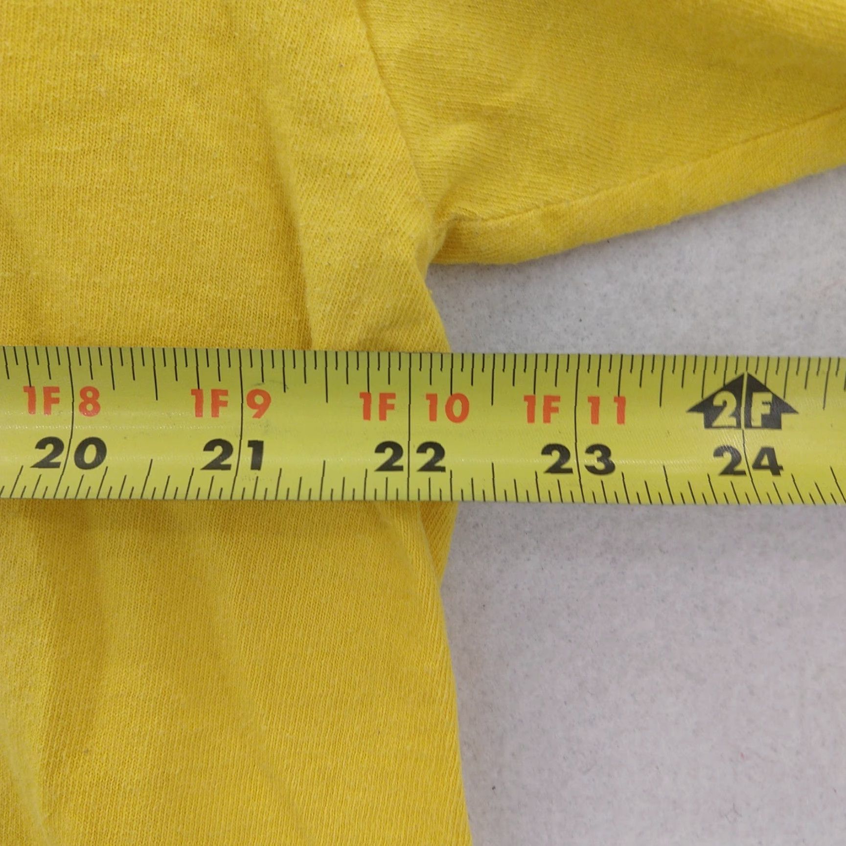 Nike VINTAGE Nike Sweater Crewneck Sweatshirt XL Yellow Swoosh Mens Pullover 90s Theme Metal Decade Size US XL / EU 56 / 4 - 4 Thumbnail