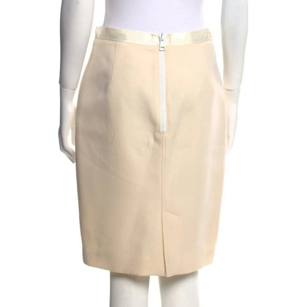 Givenchy Givenchy Ivory Wool Skirt – Size M – Zip Closure – Tailored Size 28" / US 6 / IT 42 - 7 Thumbnail
