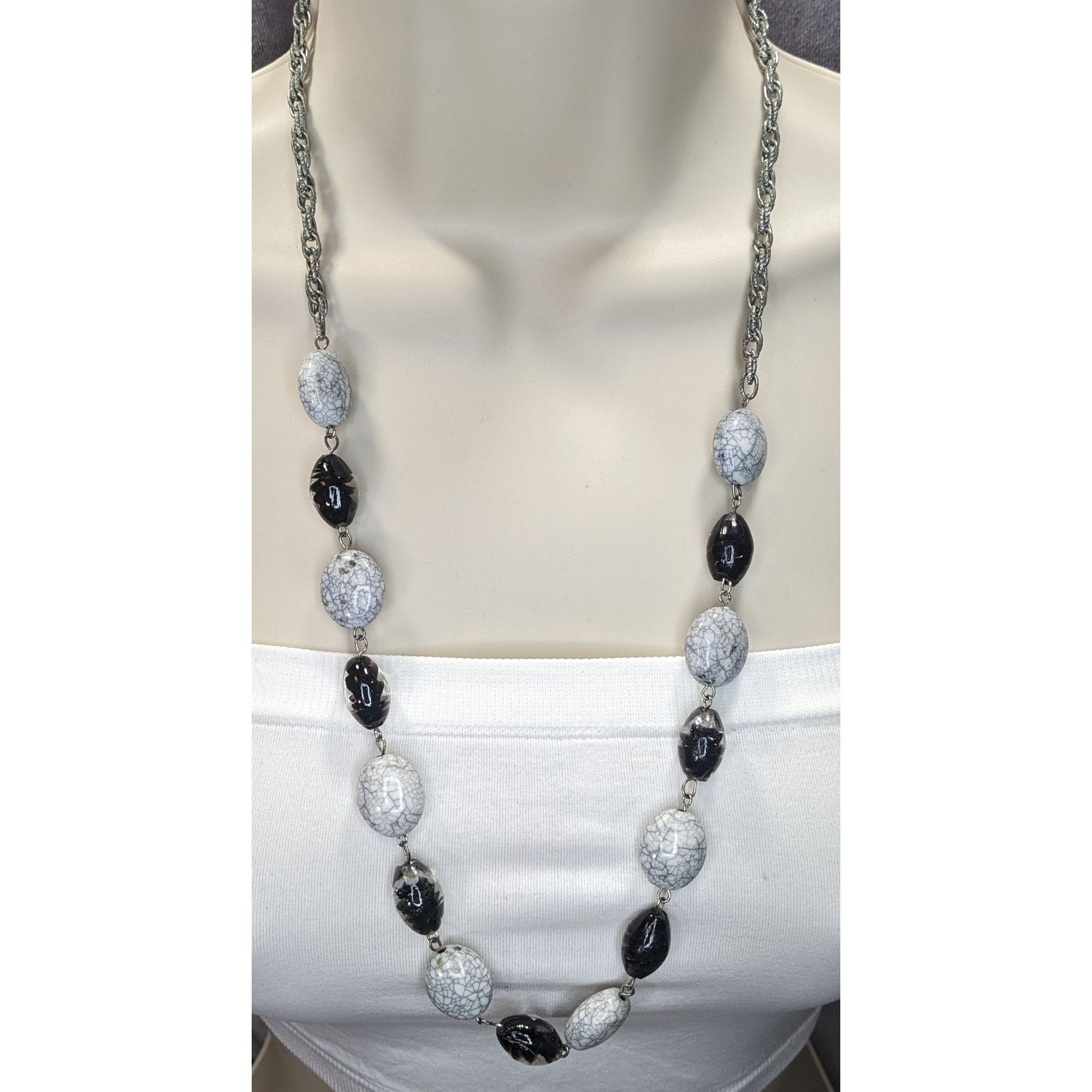 Other Black & Grey Crackle Bead Necklace With Silver-Tone Chain Size ONE SIZE - 1 Thumbnail