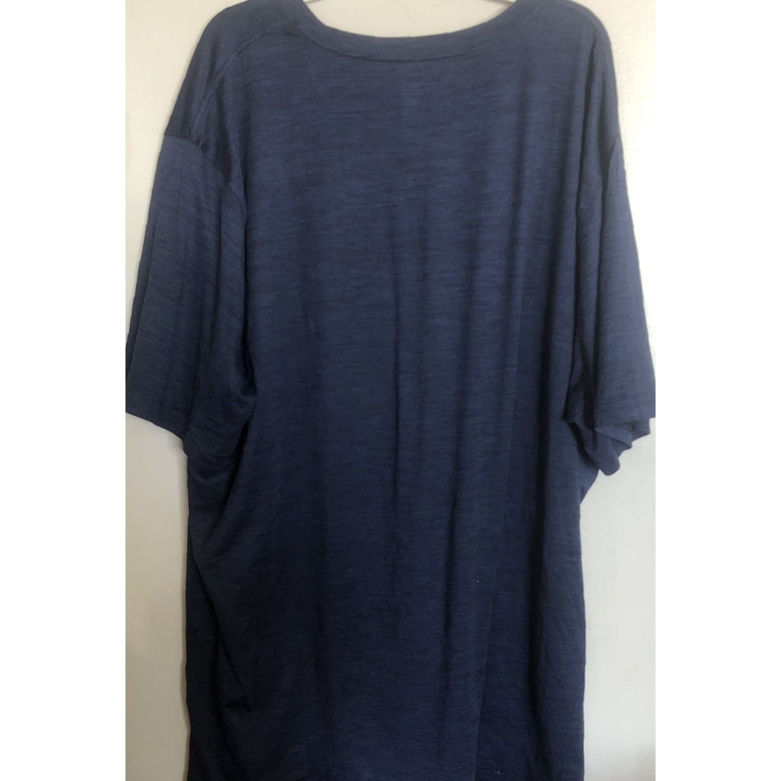 Old Navy Old Navy T-Shirt Mens 2XL Short Sleeve Crew Neck Navy Blue Go Dry Activewear Moisture Wicking Easy Care Lightweight Cross Training Shirt Size US 39 - 4 Thumbnail