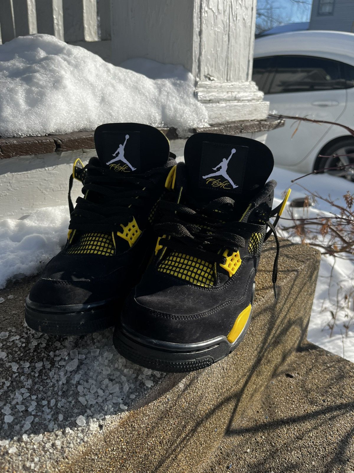 Jordan Brand Air jordan 4’s “thunders” yellow & black Size US 12 / EU 45 - 11 Thumbnail