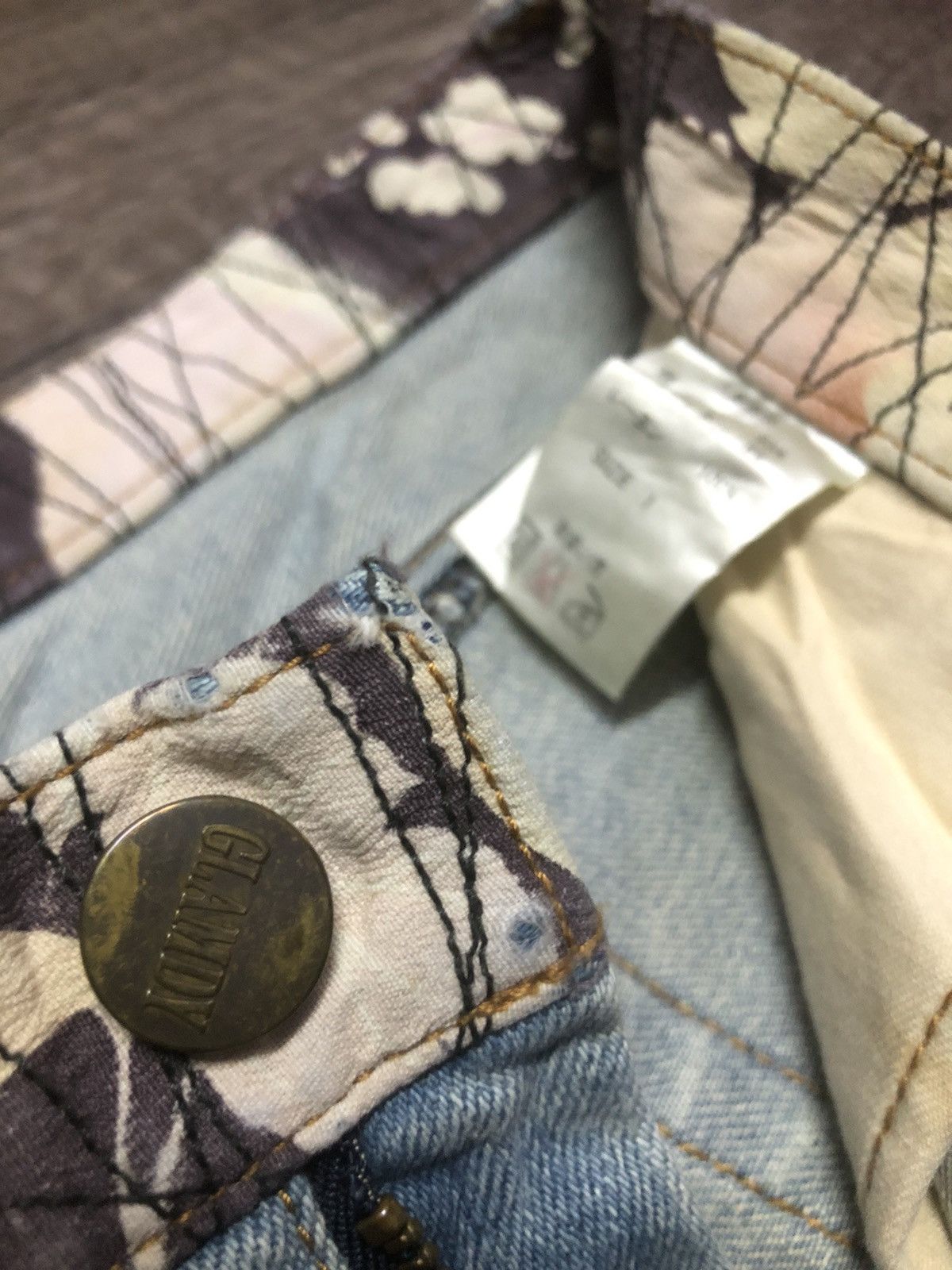 Le Grande Bleu (L.G.B.) RARE JAPANESE BRAND GLAMDY JEANS Size US 28 / EU 44 - 19 Thumbnail