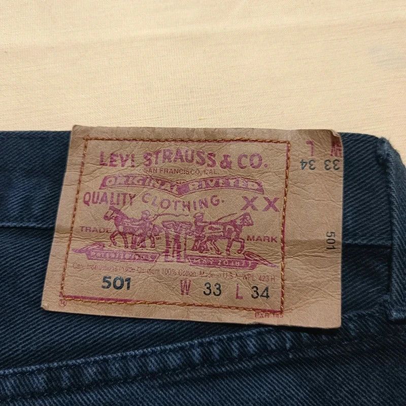 Levi's Vintage Levis 501 Black Jeans Made in USA fits W31 L29 1997 Size US 31 - 6 Thumbnail