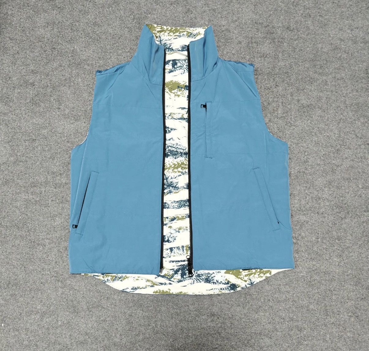 Billionaire Boys Club Reversible Quilted Vest Billionaire Boys Club Size US M / EU 48-50 / 2 - 5 Thumbnail