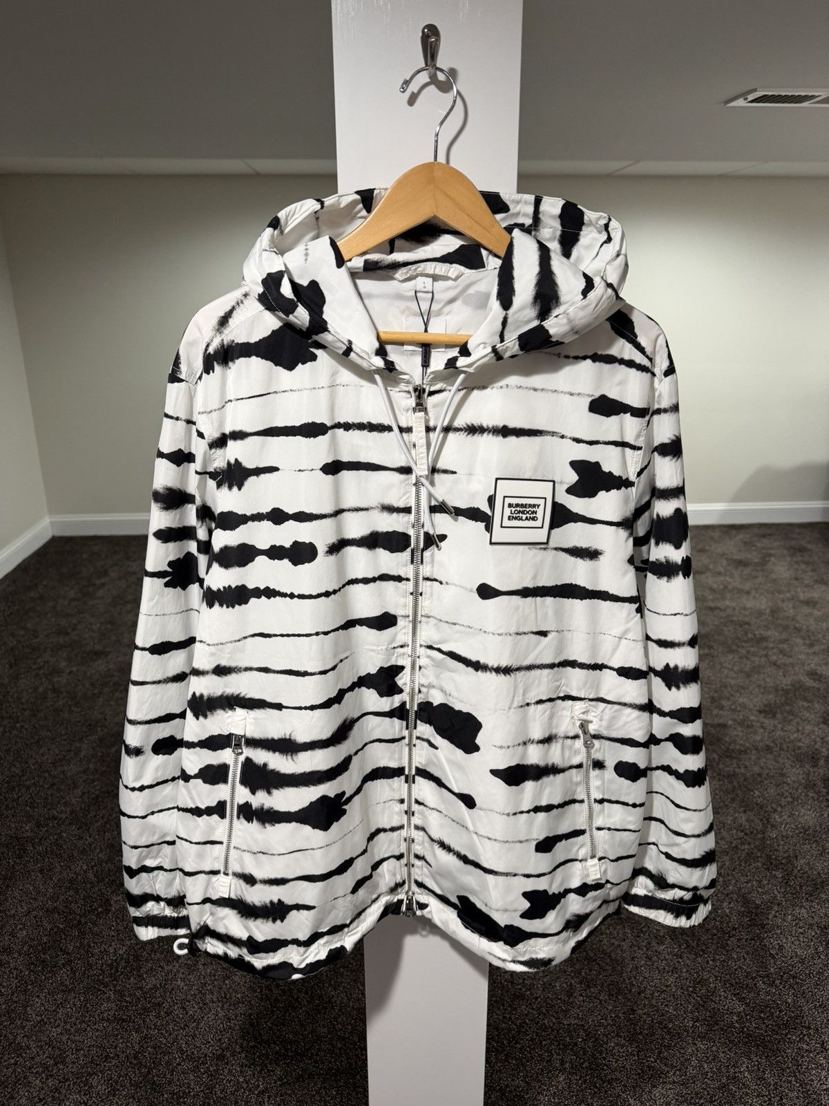 Burberry Burberry Tisci Watercolor Abstract Econyl Print Logo Hoodie Size US L / EU 52-54 / 3 - 1 Thumbnail