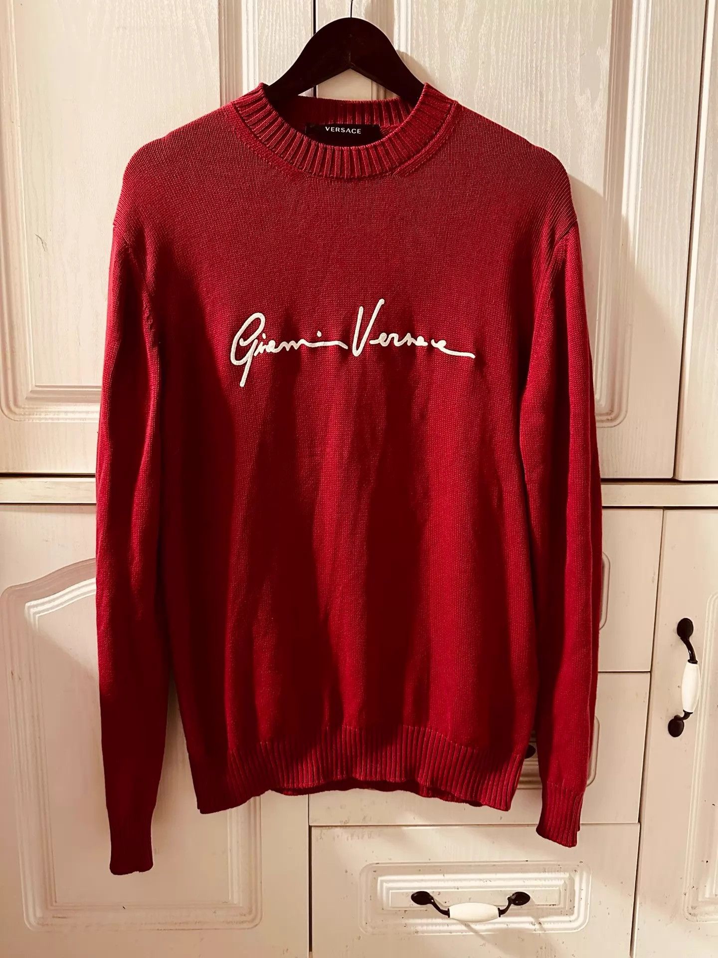 Versace Versace All-Over Embroidered Logo Sweater 98N 46M Size US S / EU 44-46 / 1 - 1 Thumbnail