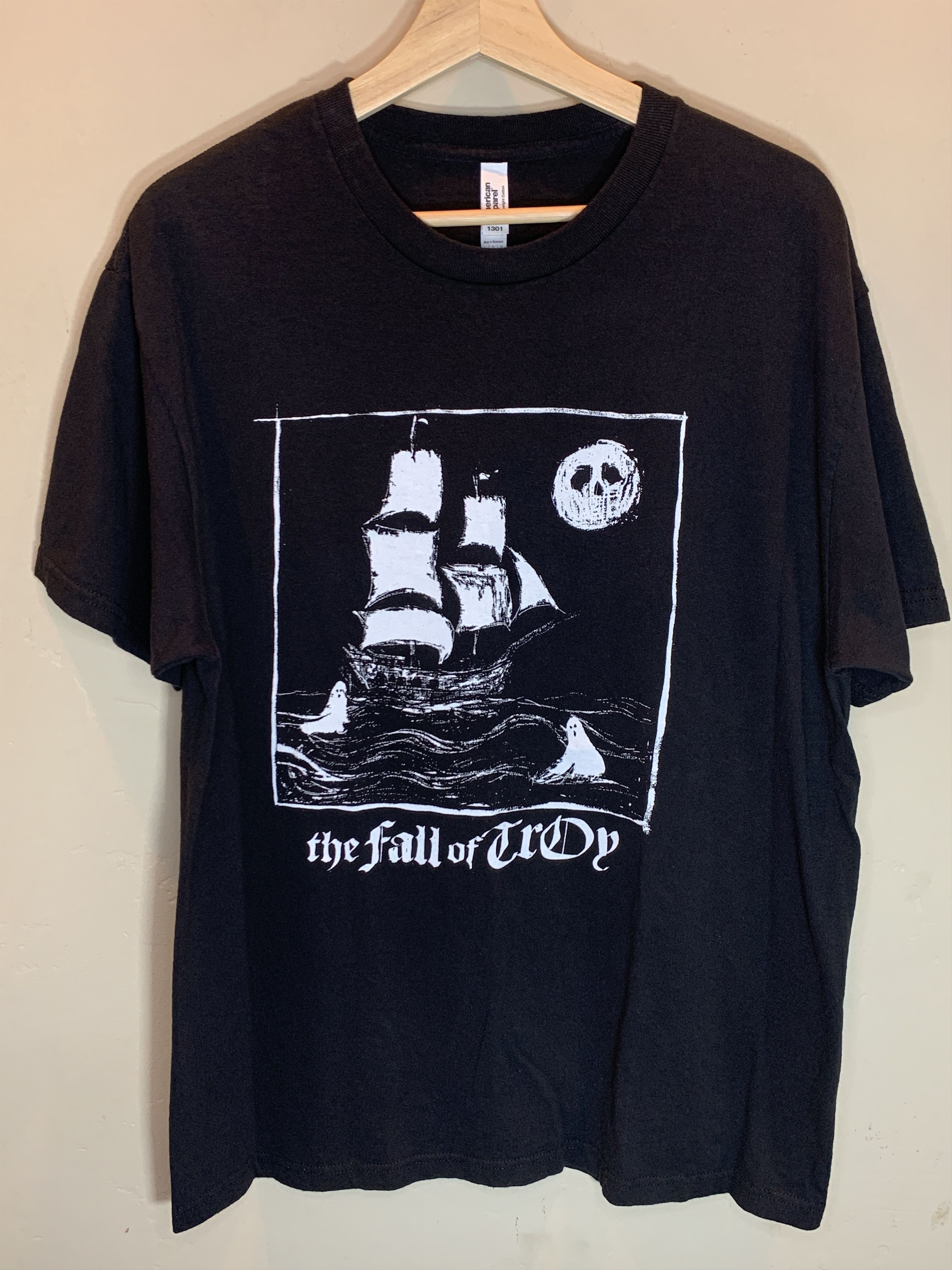 Band Tees RARE* Vintage 2004 The Fall Of Troy Ghost Ship Album T-Shirt Size US L / EU 52-54 / 3 - 1 Thumbnail