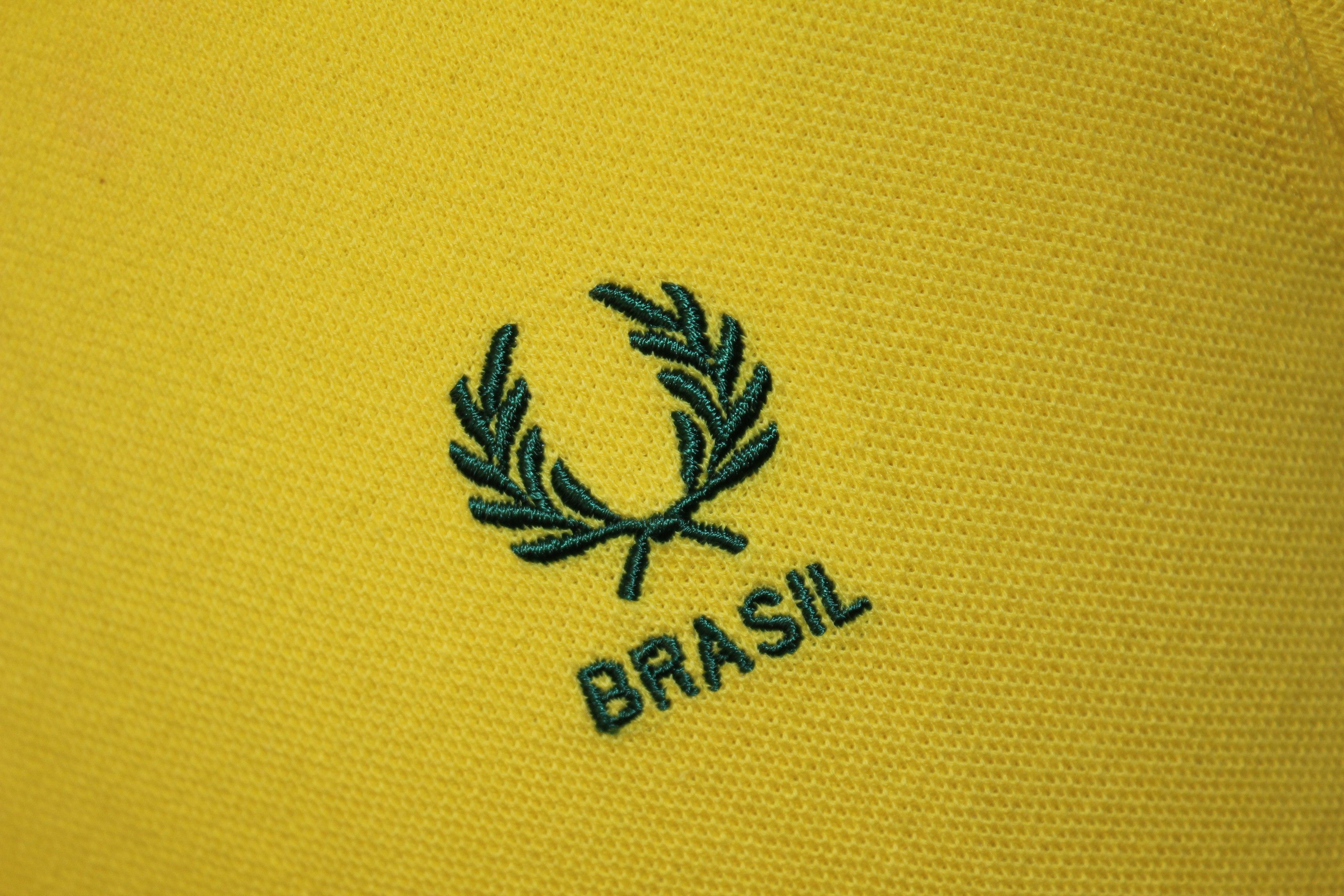 Fred Perry Fred Perry Brazil Short Sleeve Yellow Polo Shirt Size US L / EU 52-54 / 3 - 1 Thumbnail