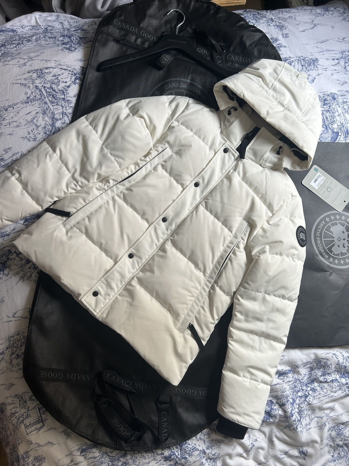 Canada Goose Canada Goose Wyndham North Star White Black Label Size US M / EU 48-50 / 2 - 4 Thumbnail