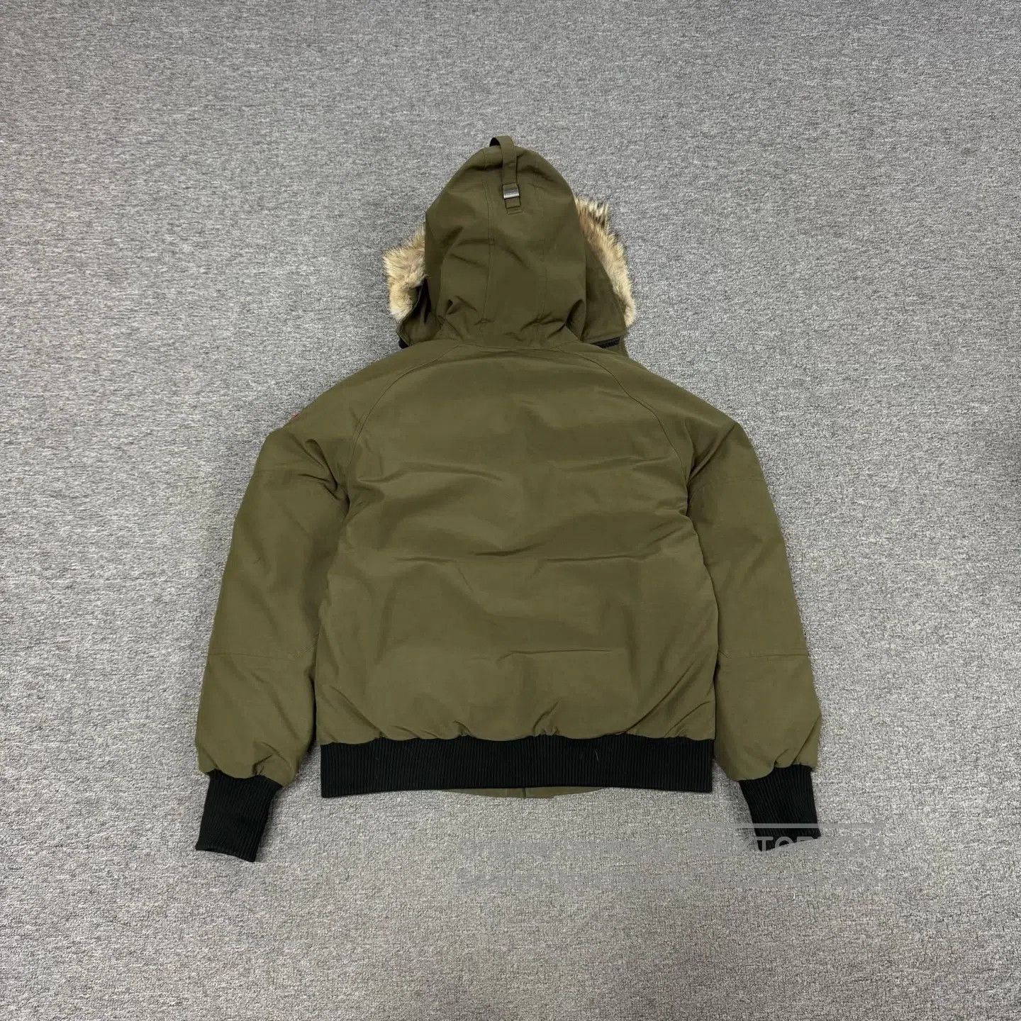 Canada Goose Canada Goose Fur-lined hooded pilot down jacket coat| Size US S / EU 44-46 / 1 - 2 Thumbnail