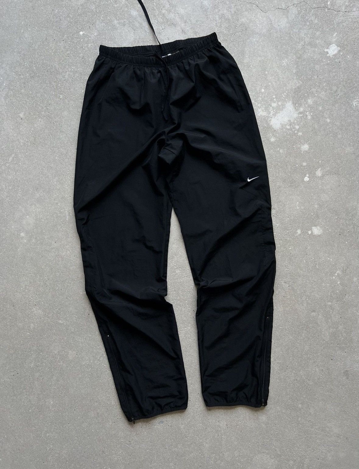 Nike Vintage Nike Trackpants Size US 30 / EU 46 - 1 Thumbnail
